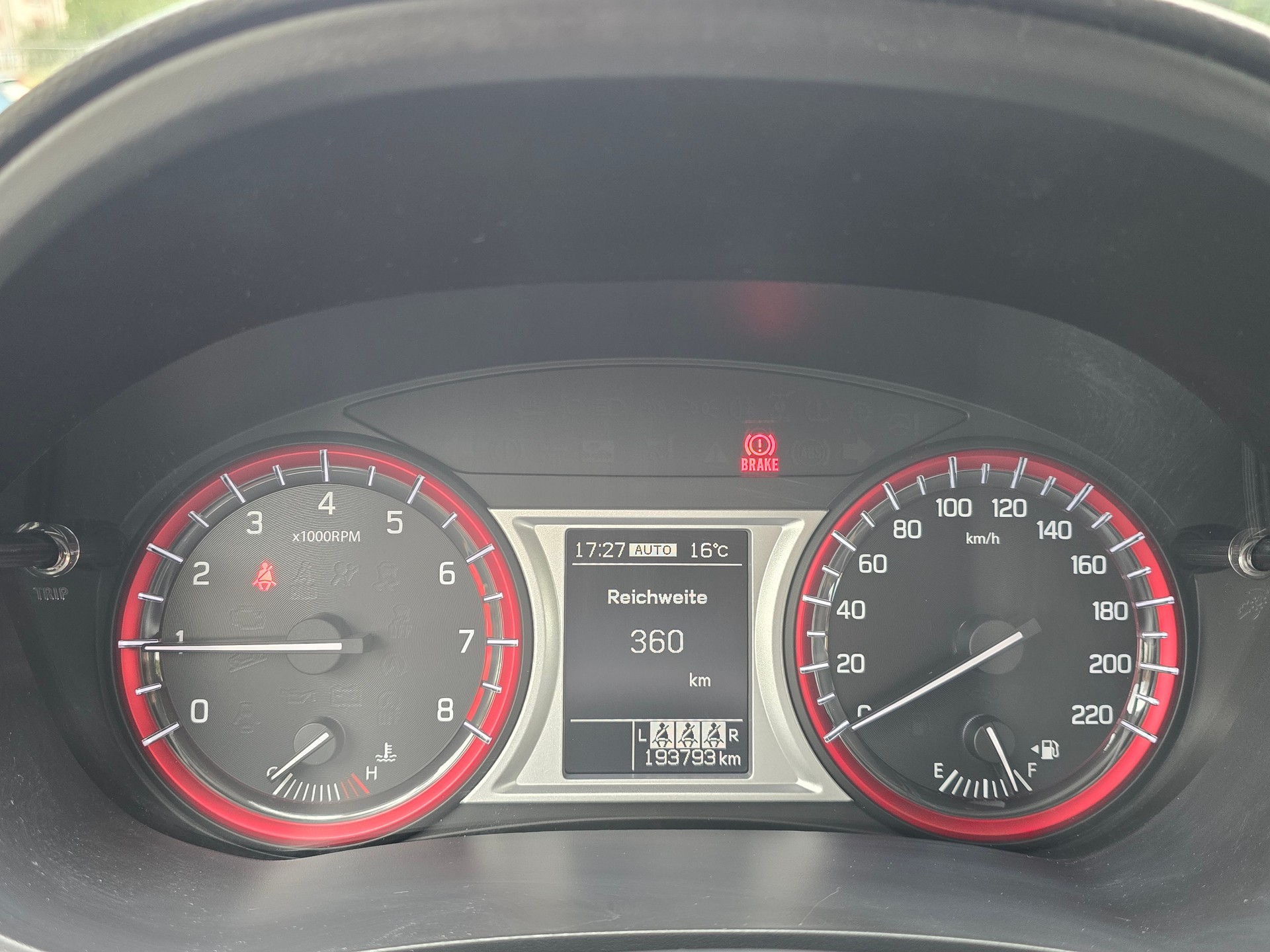 SUZUKI Vitara 1.4 Boosterjet Compact Top-image-12