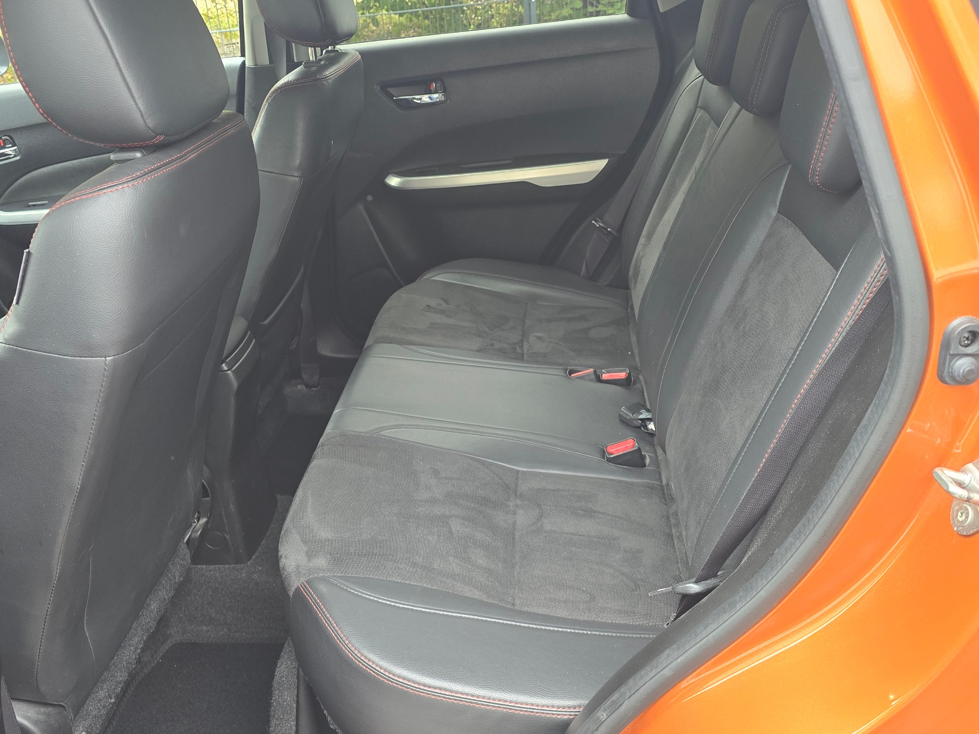 SUZUKI Vitara 1.4 Boosterjet Compact Top-image-10