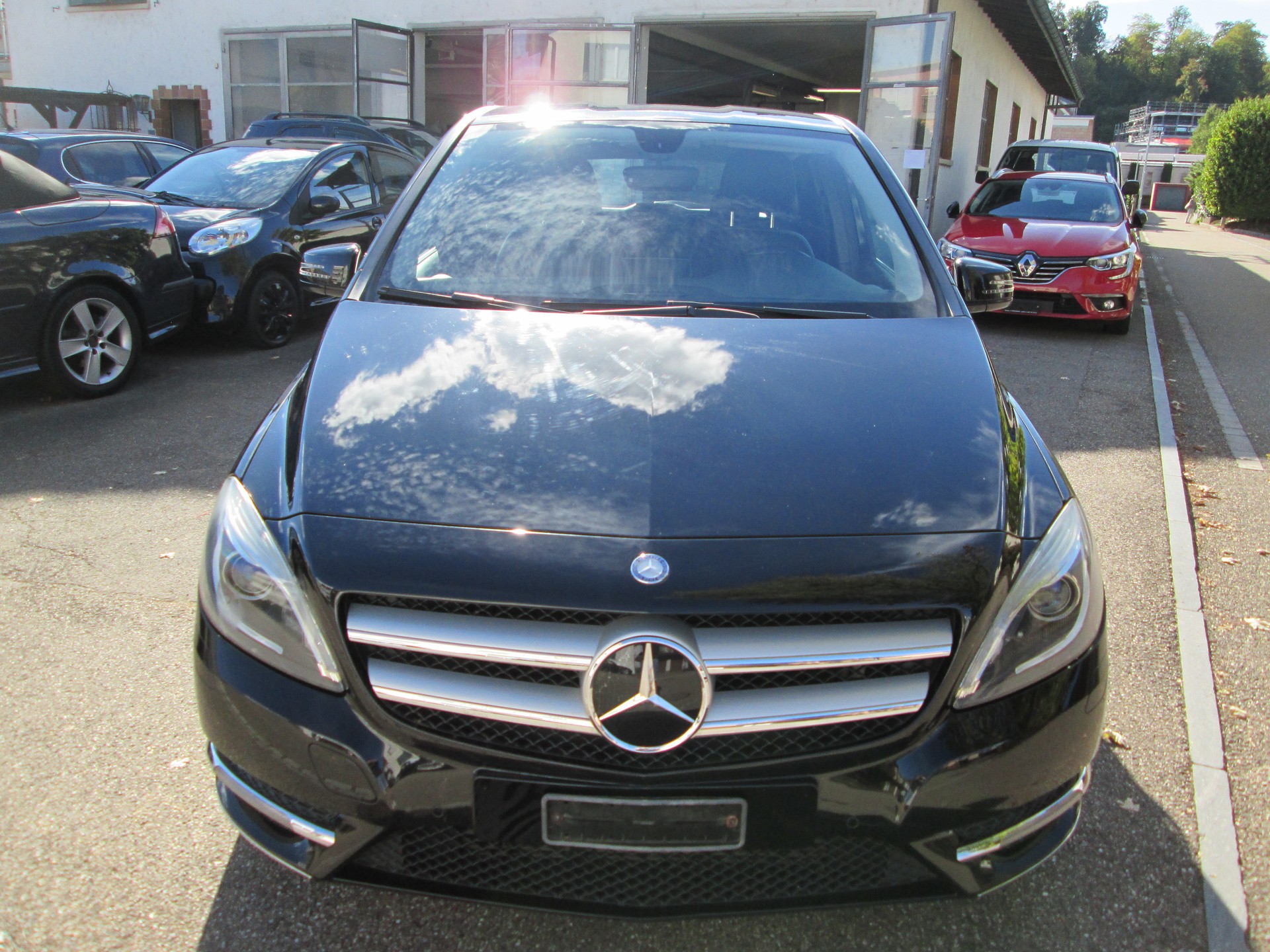 MERCEDES-BENZ B 180 BlueEFFICIENCY Sport-image-6