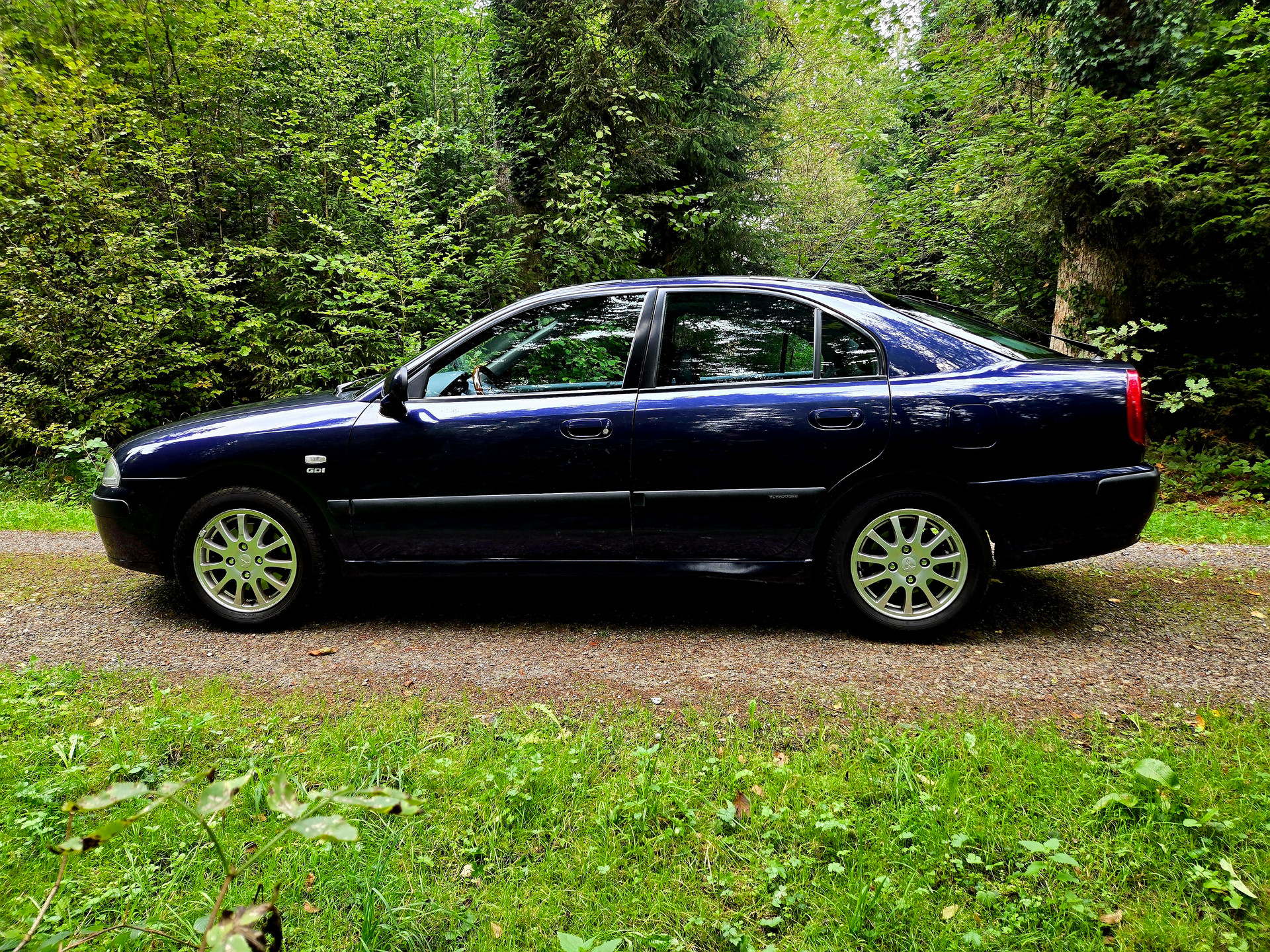 MITSUBISHI Carisma 1.8 GDI Elegance-image-5