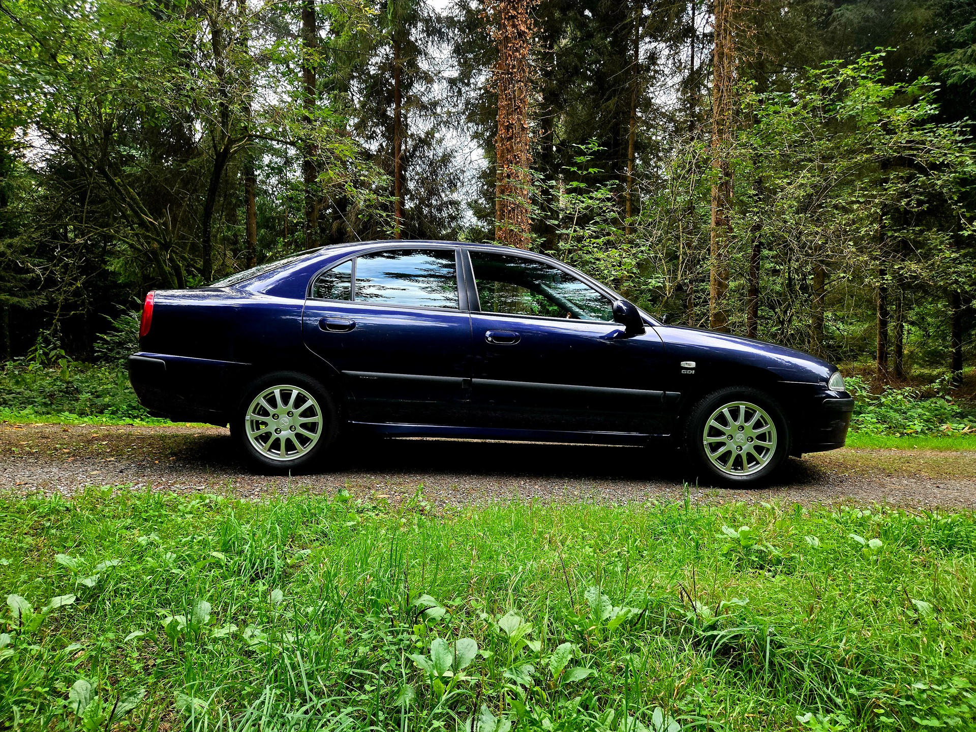 MITSUBISHI Carisma 1.8 GDI Elegance-image-9