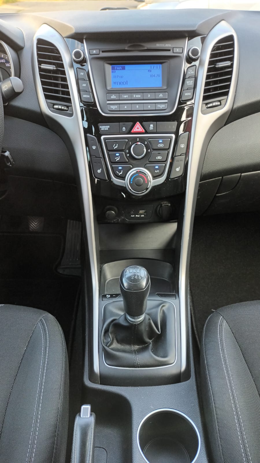 HYUNDAI i30 1.6 GDi Pica-image-10