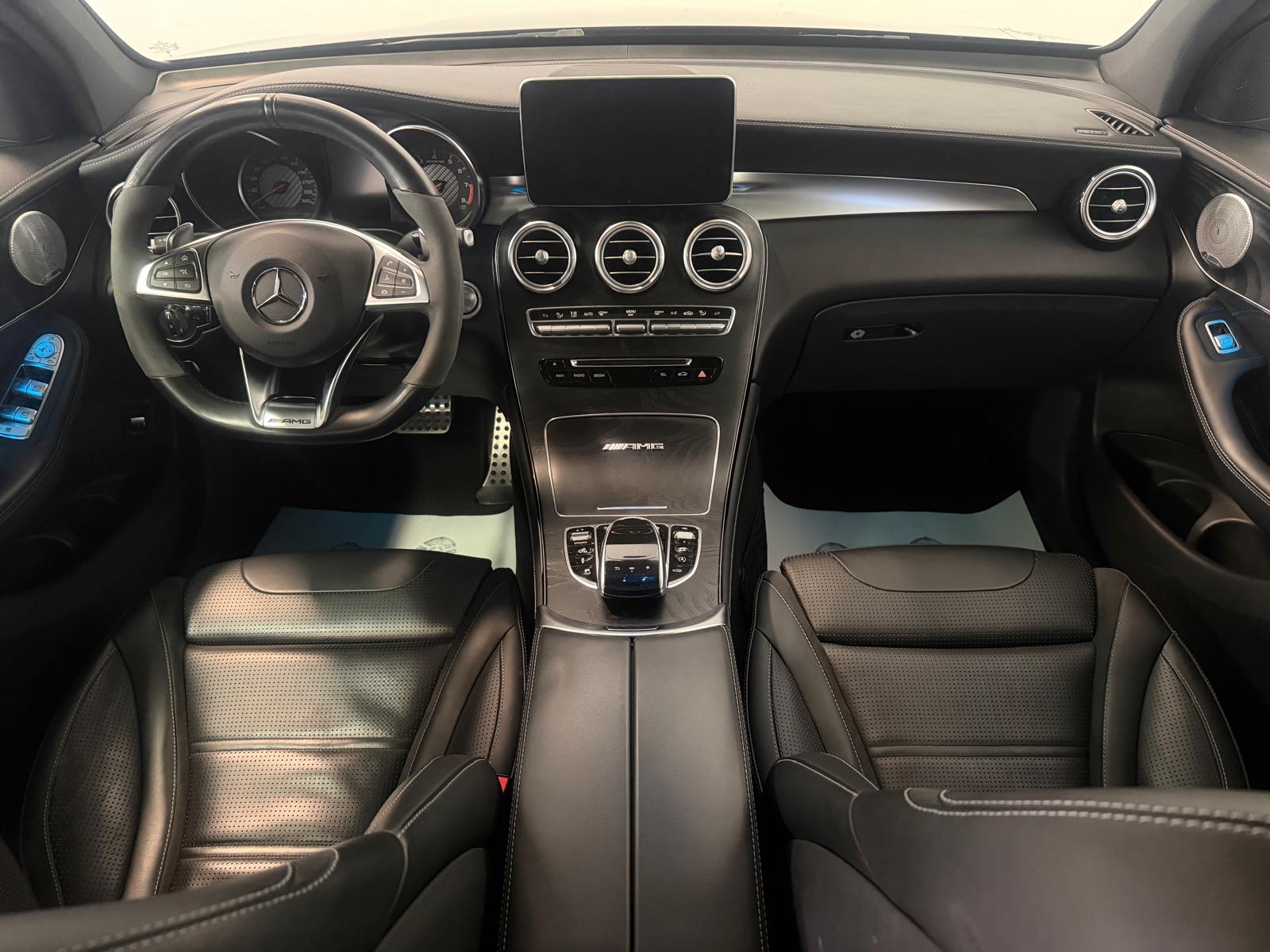 MERCEDES-BENZ GLC Coupé 63 S AMG 4Matic+ 9G-Tronic-image-13