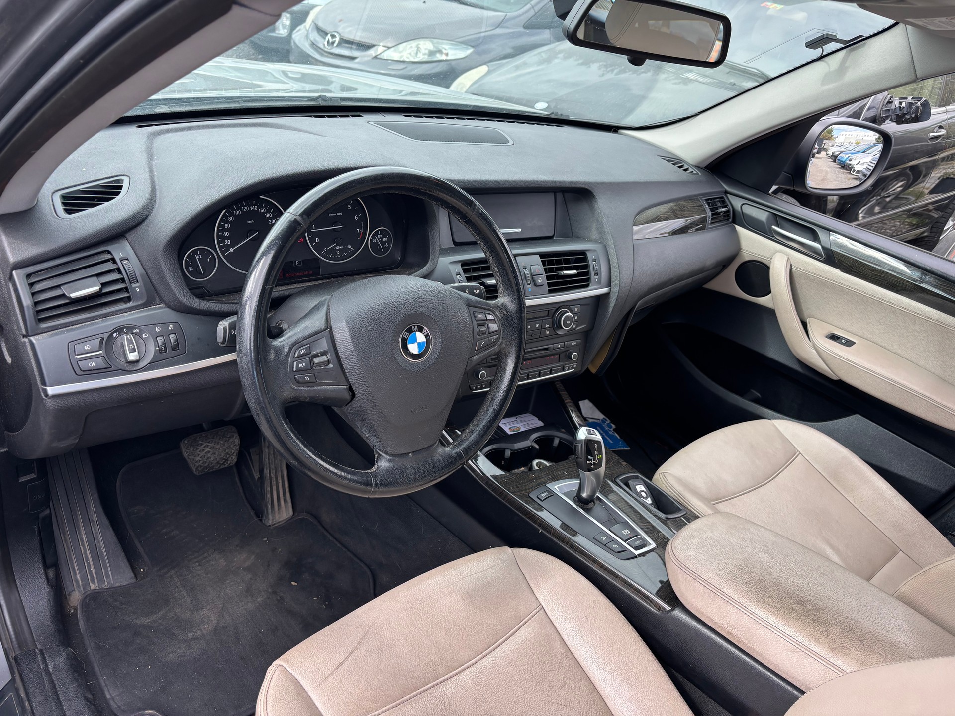 BMW X3 xDrive 20i Steptronic-image-9
