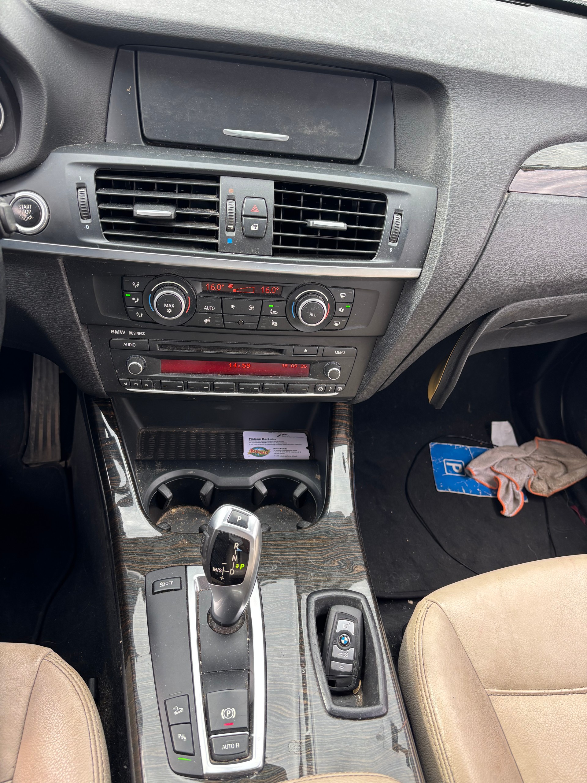 BMW X3 xDrive 20i Steptronic-image-12