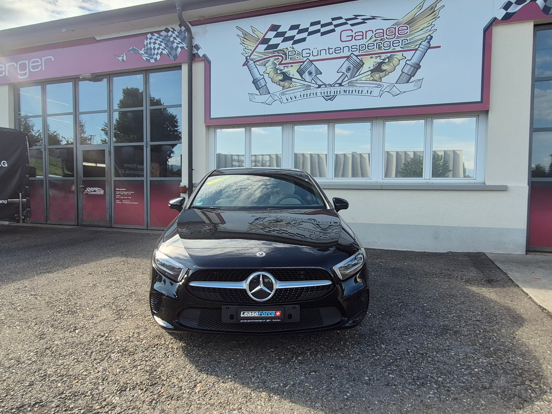 MERCEDES-BENZ A 200-image-8