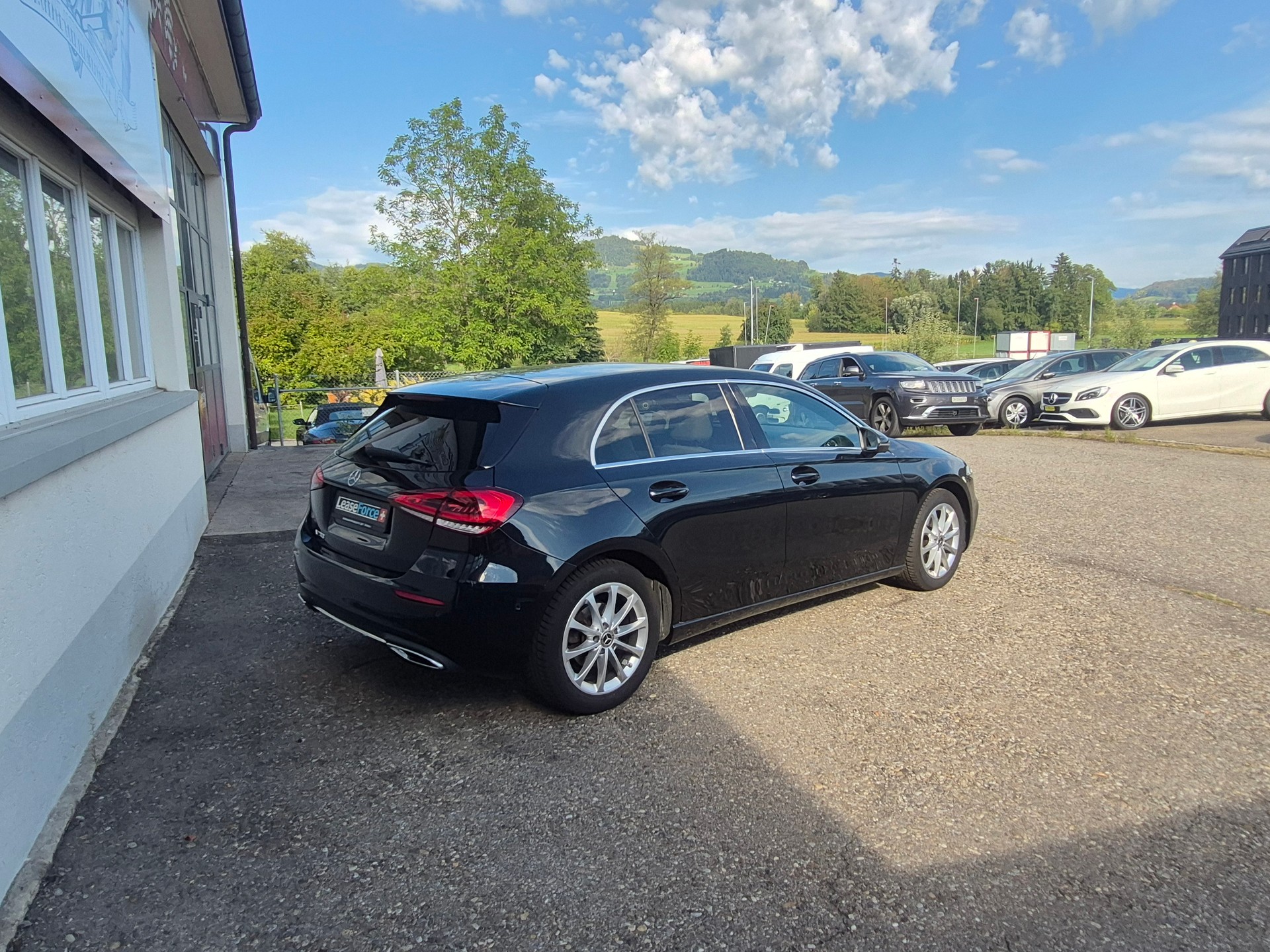 MERCEDES-BENZ A 200-image-3