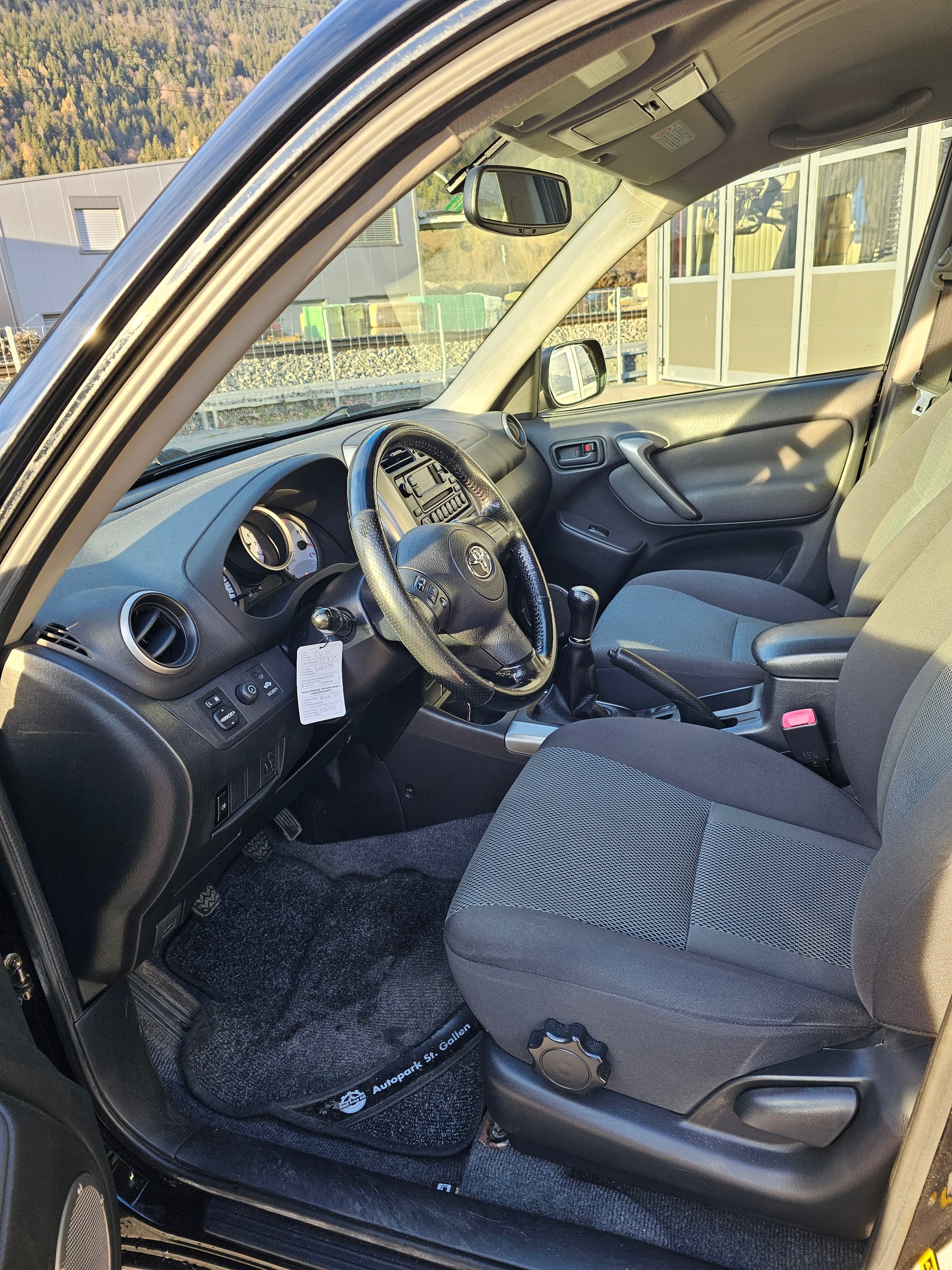 TOYOTA RAV-4 2.0 16V Linea Sol-image-8