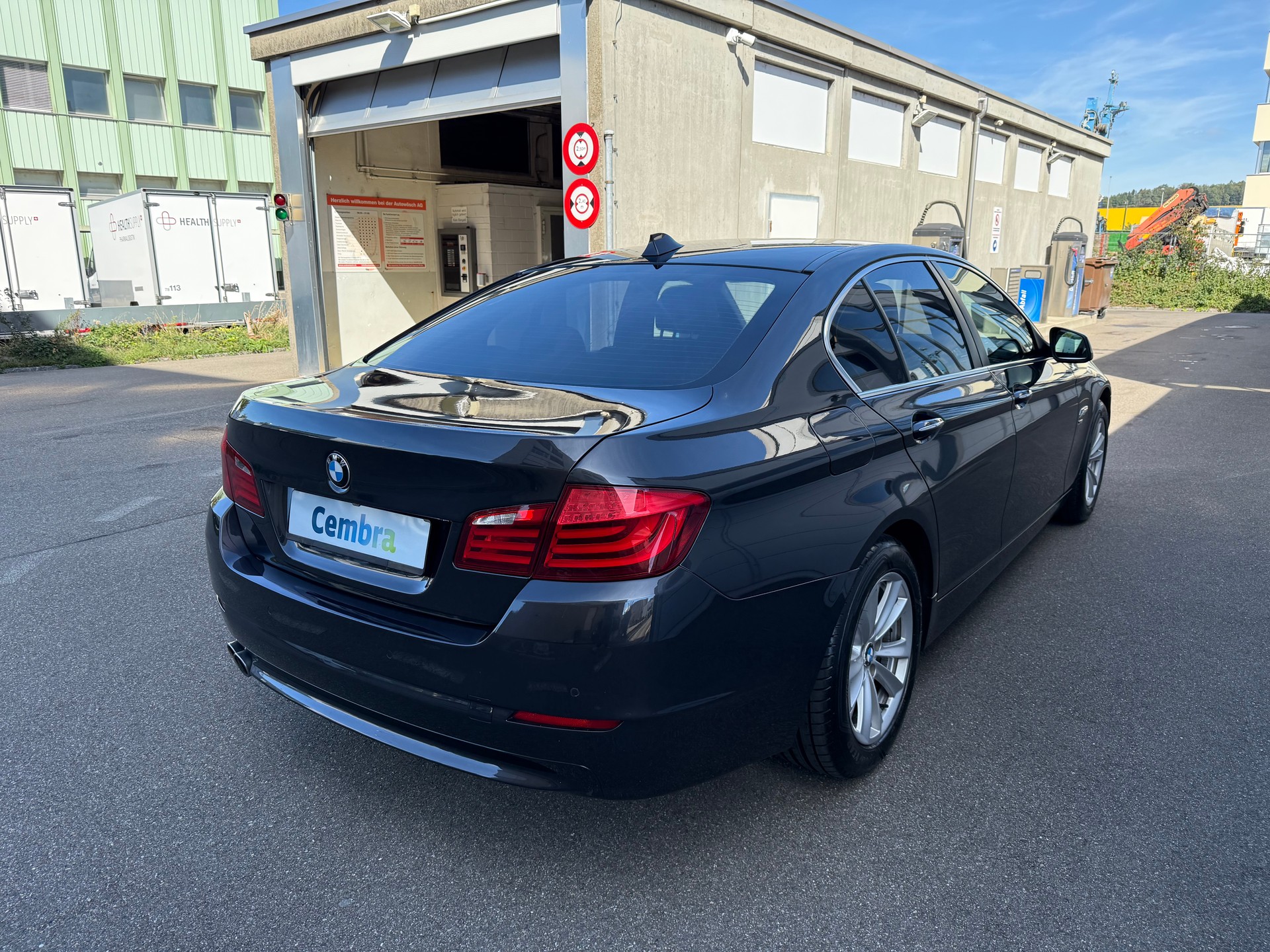 BMW 530d xDrive Steptronic *CH Fahrzeug *Frisch ab MFK *Automat *Tempomat *Diesel *Lederausstattung *Sitzheizung-image-3