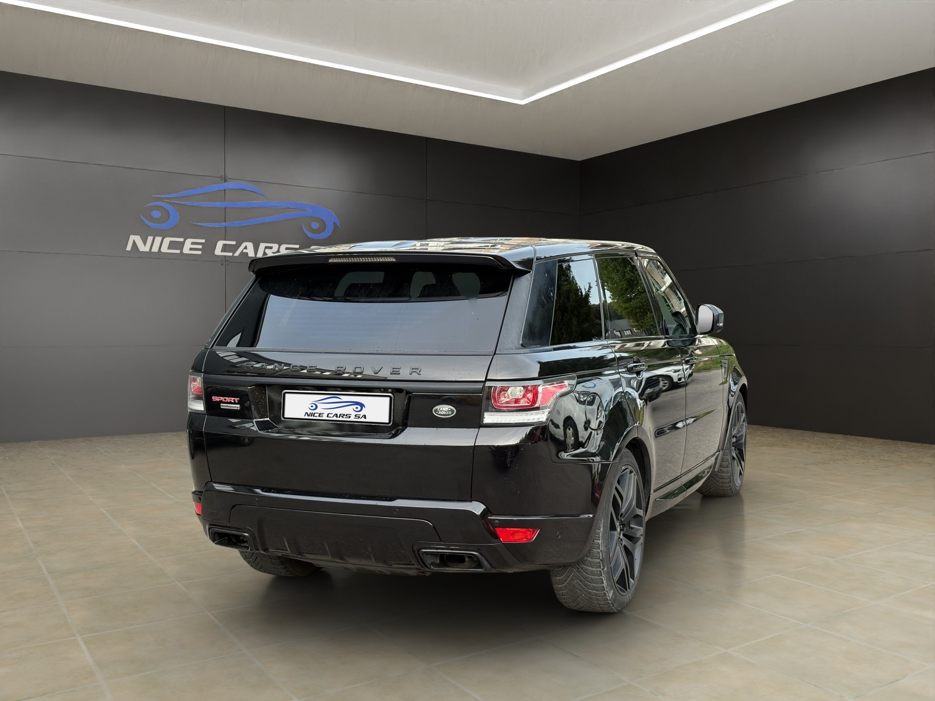 LAND ROVER Range Rover Sport 3.0 SDV6 Autobiography Automatic-image-5