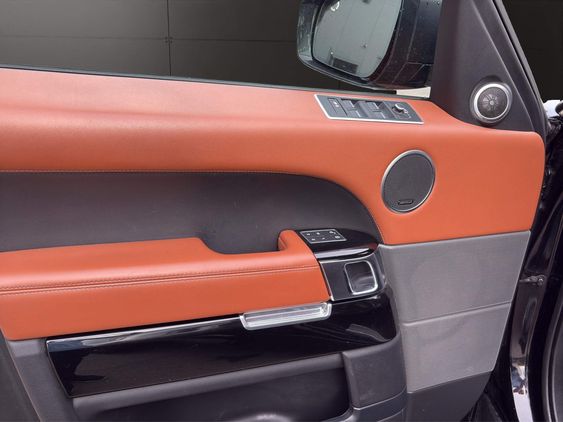 LAND ROVER Range Rover Sport 3.0 SDV6 Autobiography Automatic-image-18