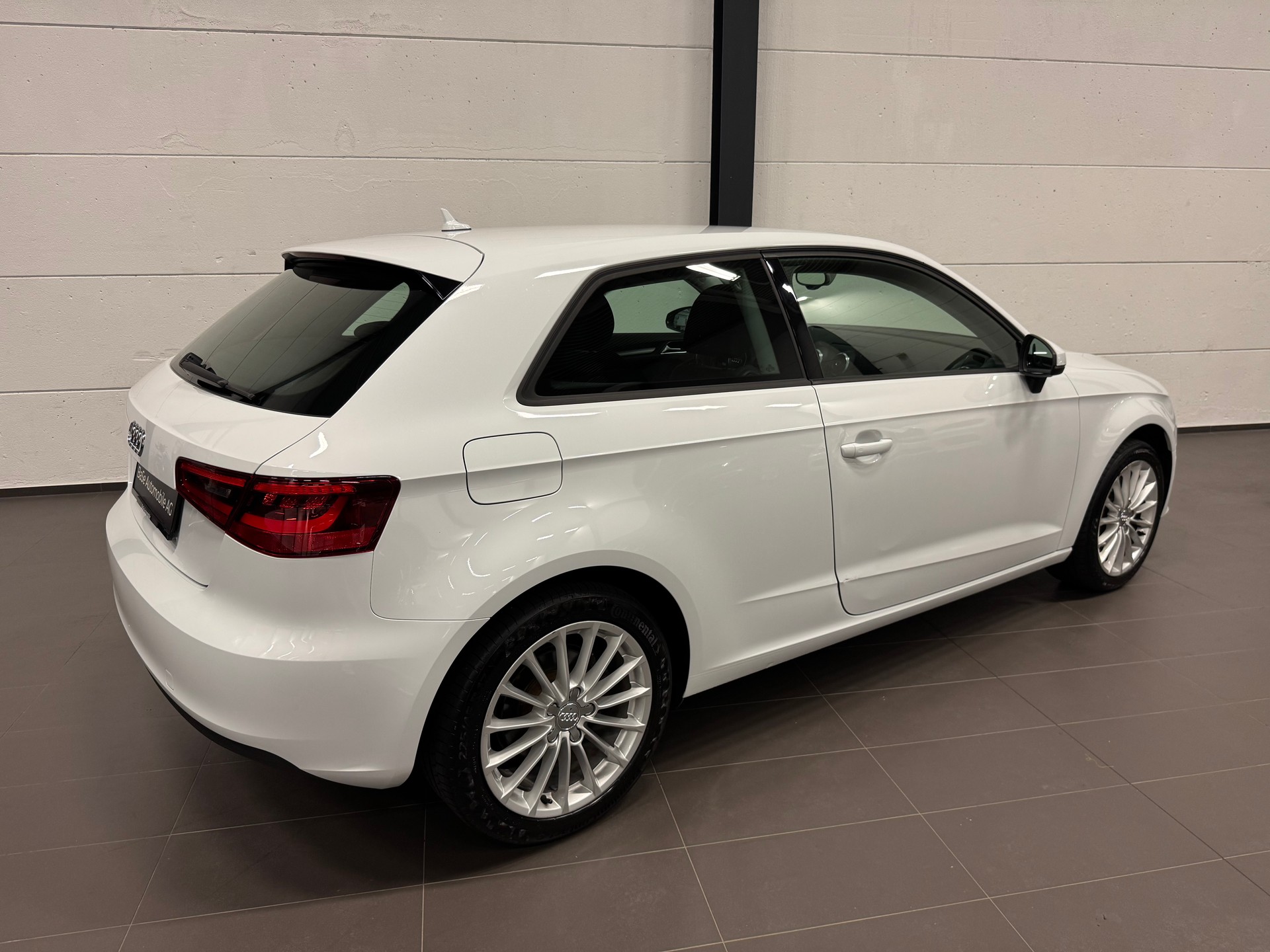 AUDI A3 1.8 TFSI Ambition S-tronic-image-10
