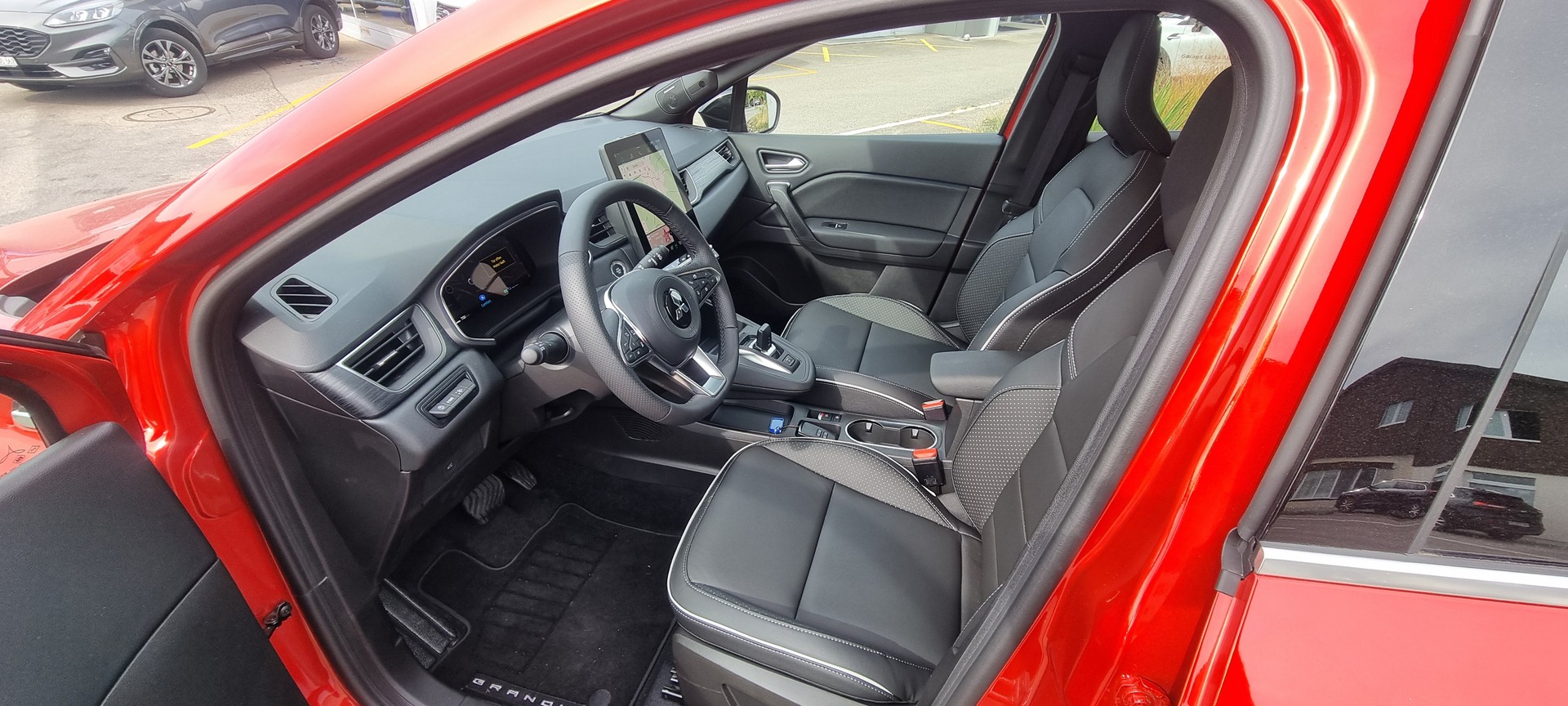 MITSUBISHI Grandis 1.8 HEV Instyle-image-8