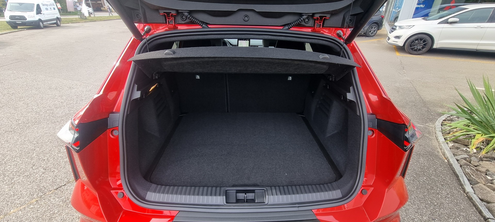 MITSUBISHI Grandis 1.8 HEV Instyle-image-5