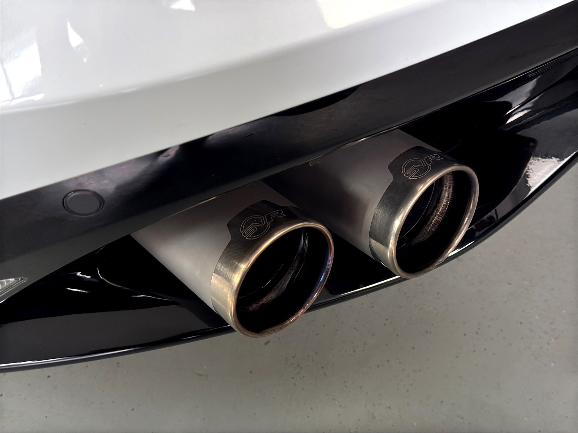 JAGUAR F-Type Convertible 5.0 V8 SVR AWD Automatik "Performance"-image-9