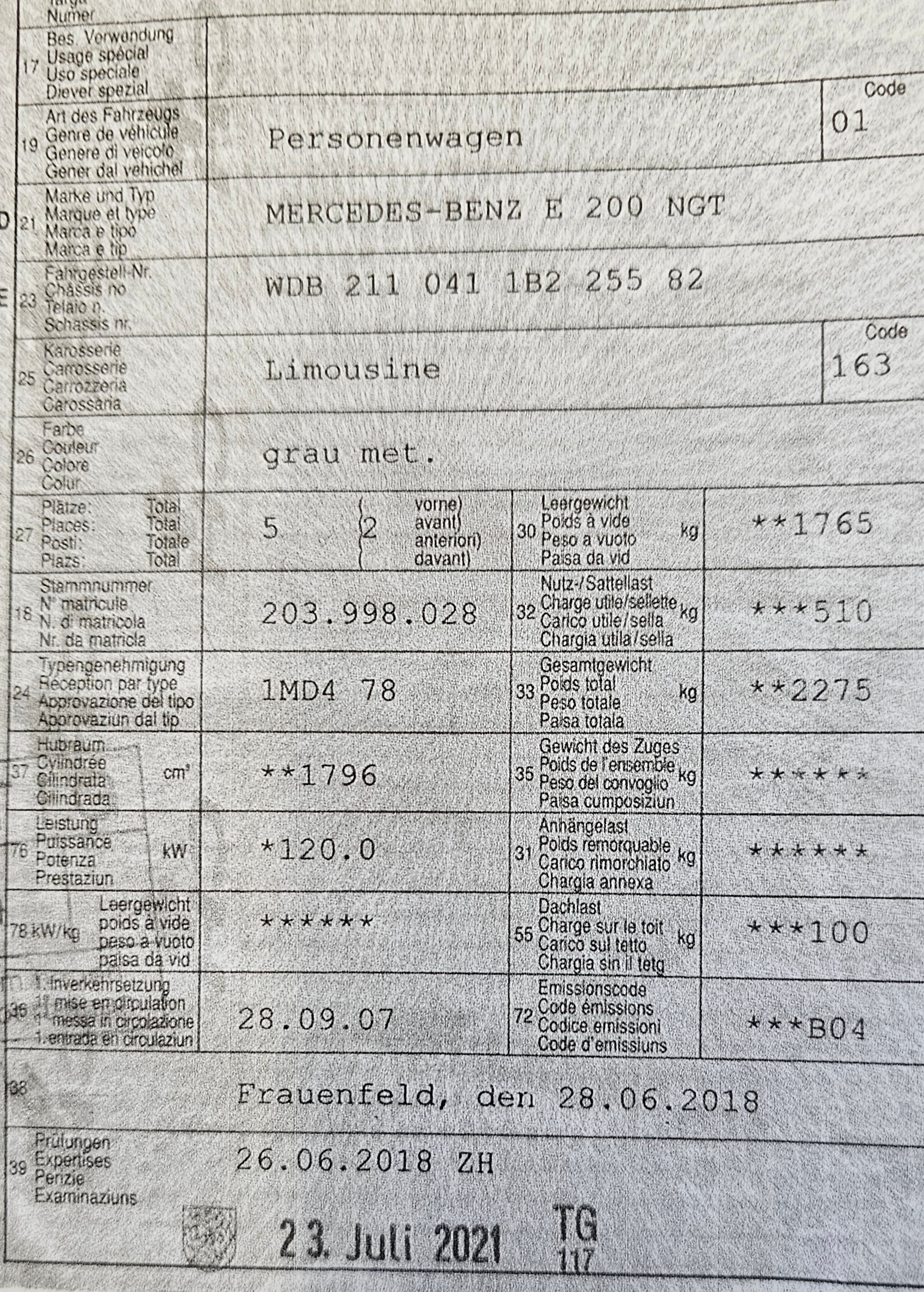 MERCEDES-BENZ E 200 Kompressor NGT Classic Automatic-image-19