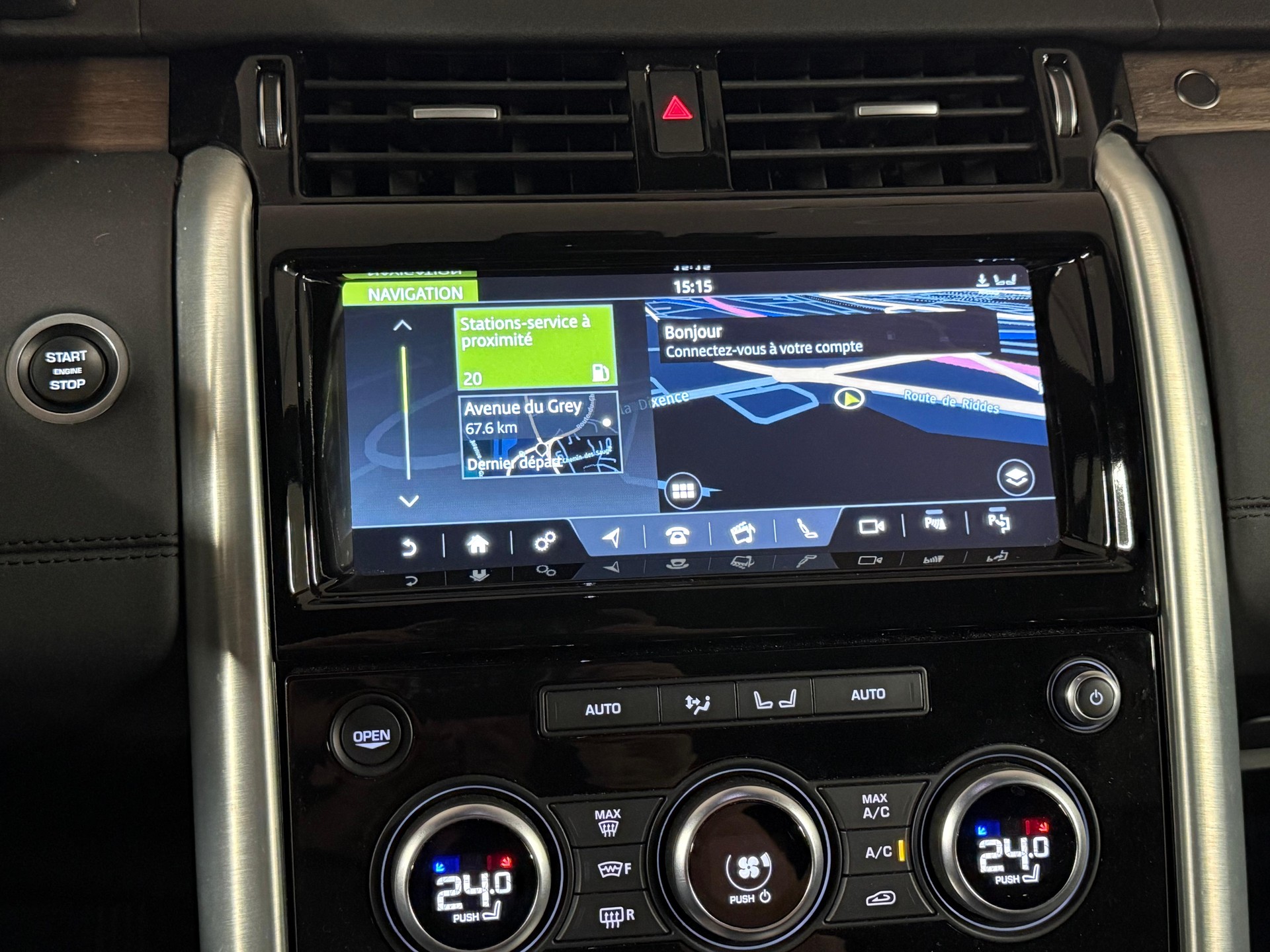 LAND ROVER Discovery 3.0 SDV6 HSE-image-17