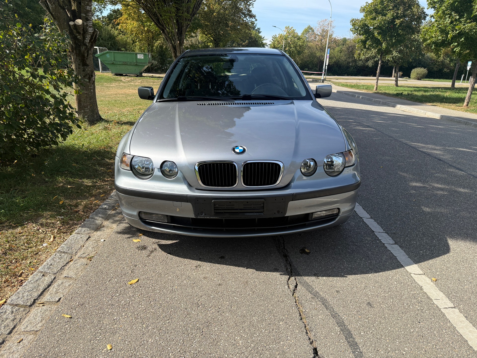 BMW 316ti-image-7