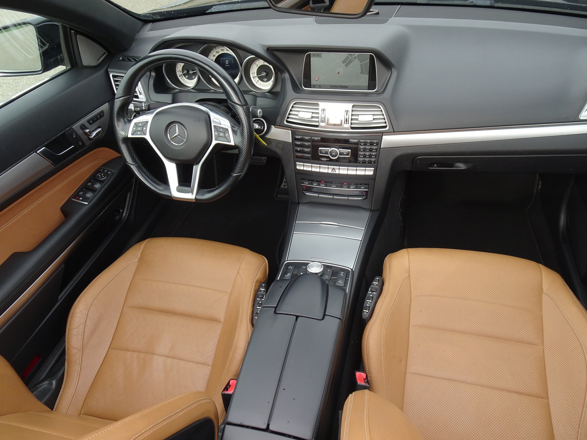 MERCEDES-BENZ E 350 BlueTEC 7G-Tronic AMG SPORT PAKET-image-9