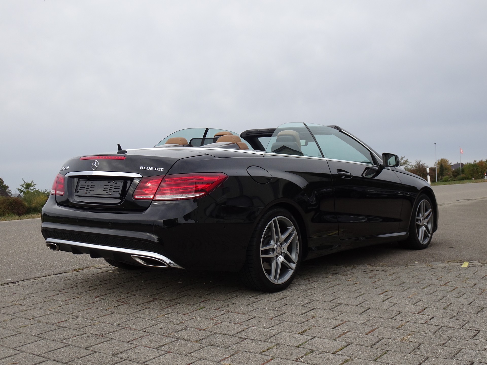 MERCEDES-BENZ E 350 BlueTEC 7G-Tronic AMG SPORT PAKET-image-3