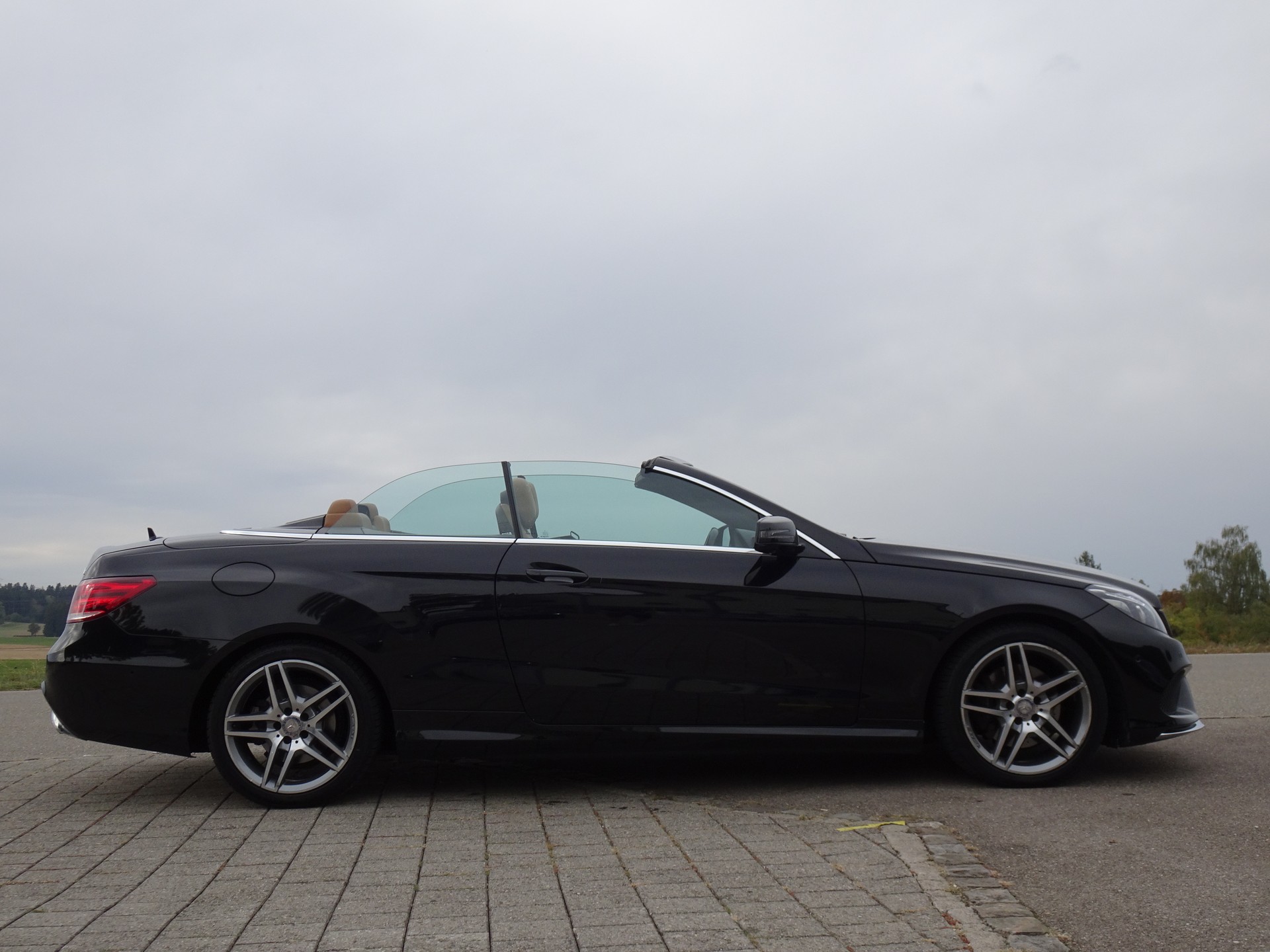 MERCEDES-BENZ E 350 BlueTEC 7G-Tronic AMG SPORT PAKET-image-4