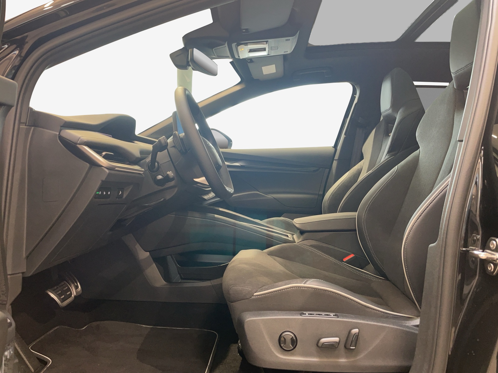 SKODA Enyaq 85x Sportline 4x4-image-7