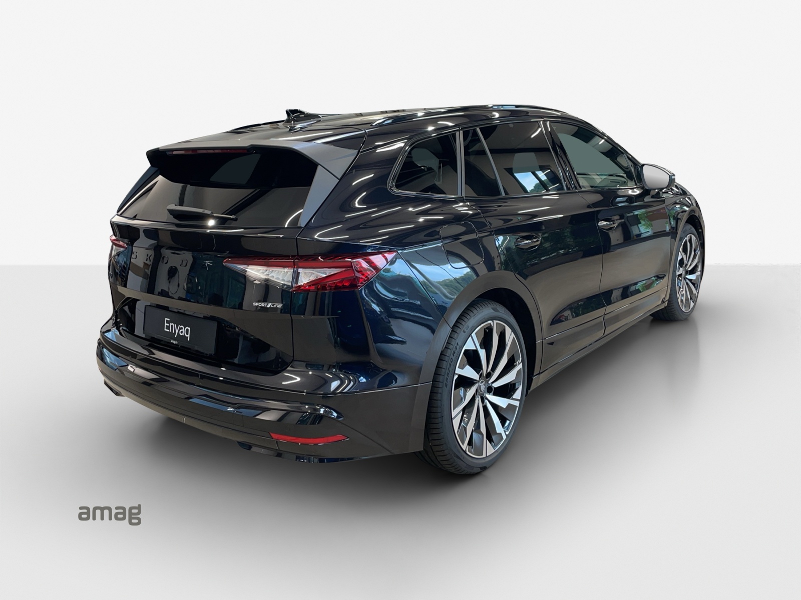 SKODA Enyaq 85x Sportline 4x4-image-4