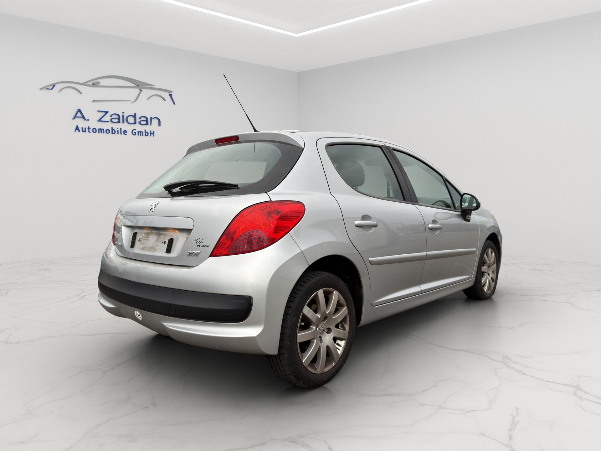PEUGEOT 207 1.6 16V XS Automatic-image-4