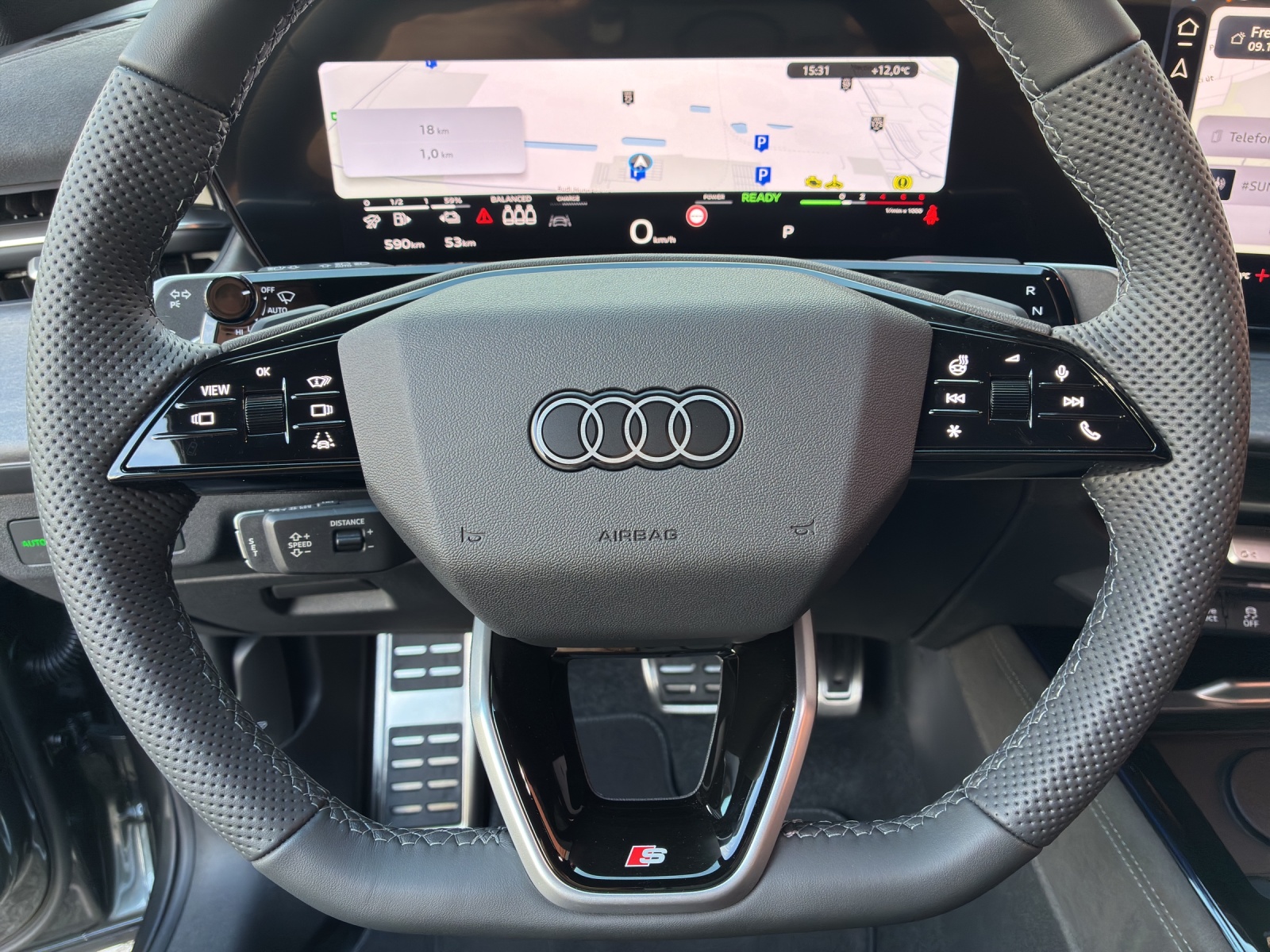 AUDI Q3 SUV e-hybrid 200 kW S tronig-image-13