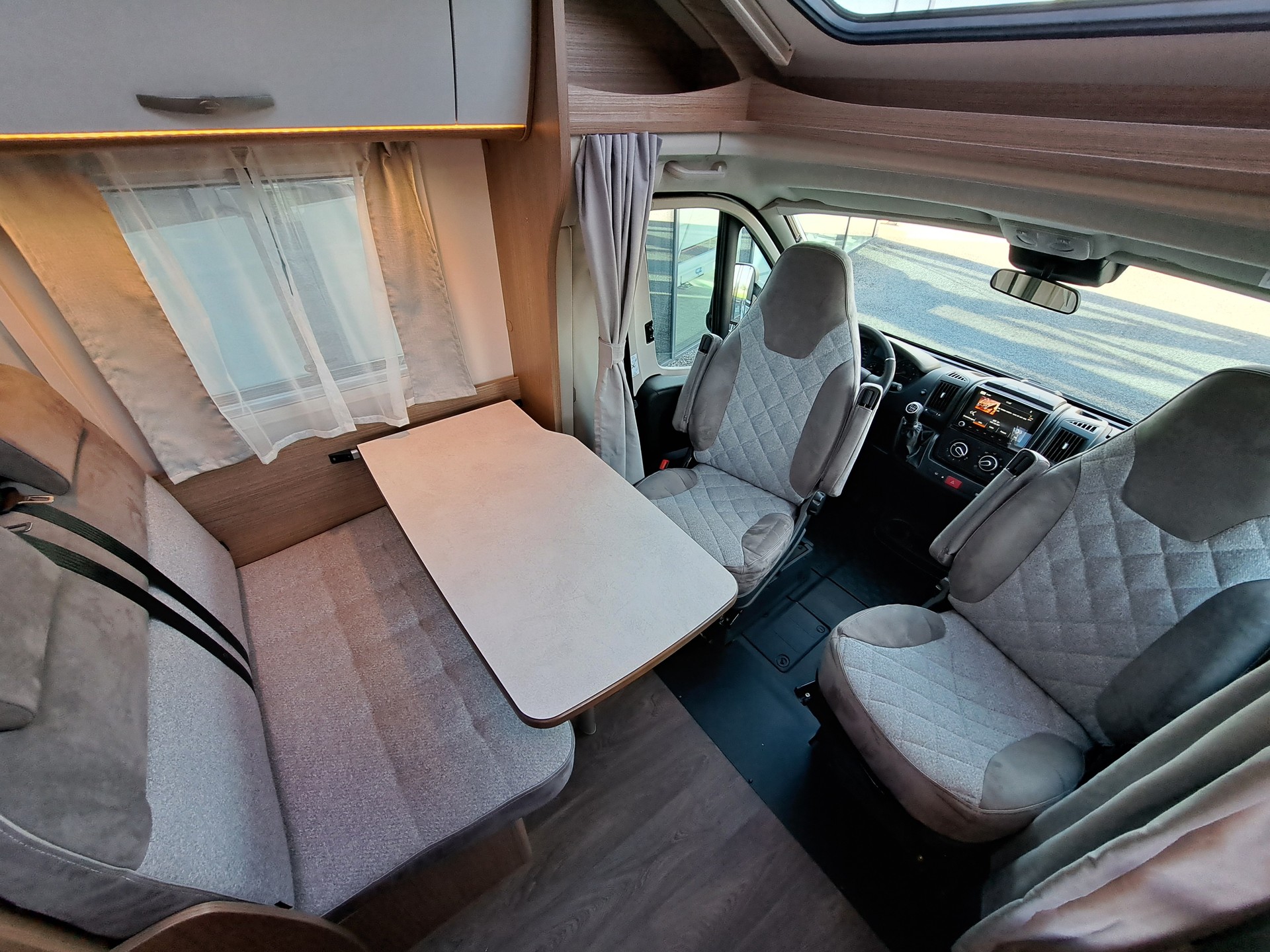 HYMER Carado T 135-image-1