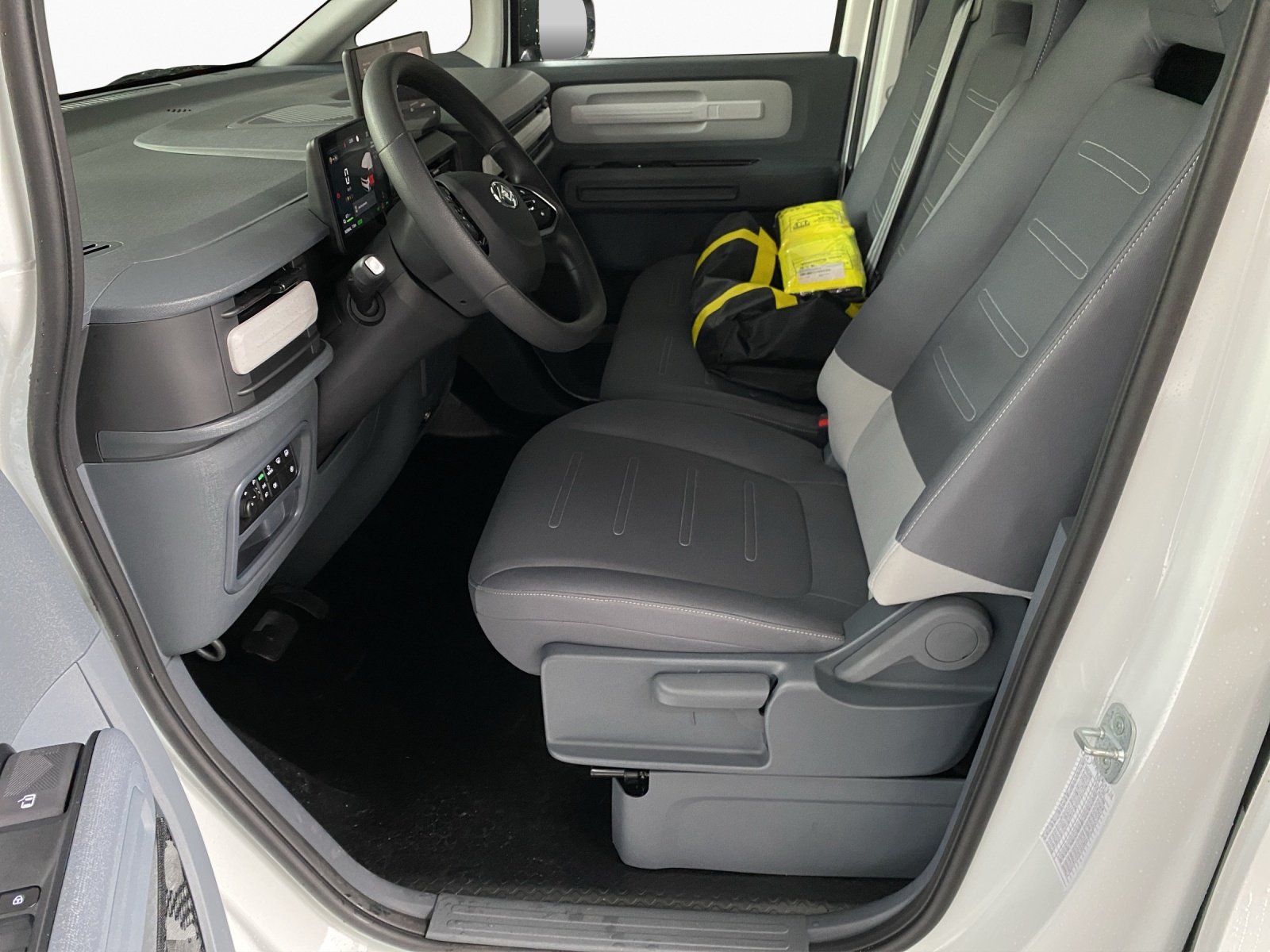 MAXUS eDeliver 5 Kaw. E-Motor 64kWh-image-9