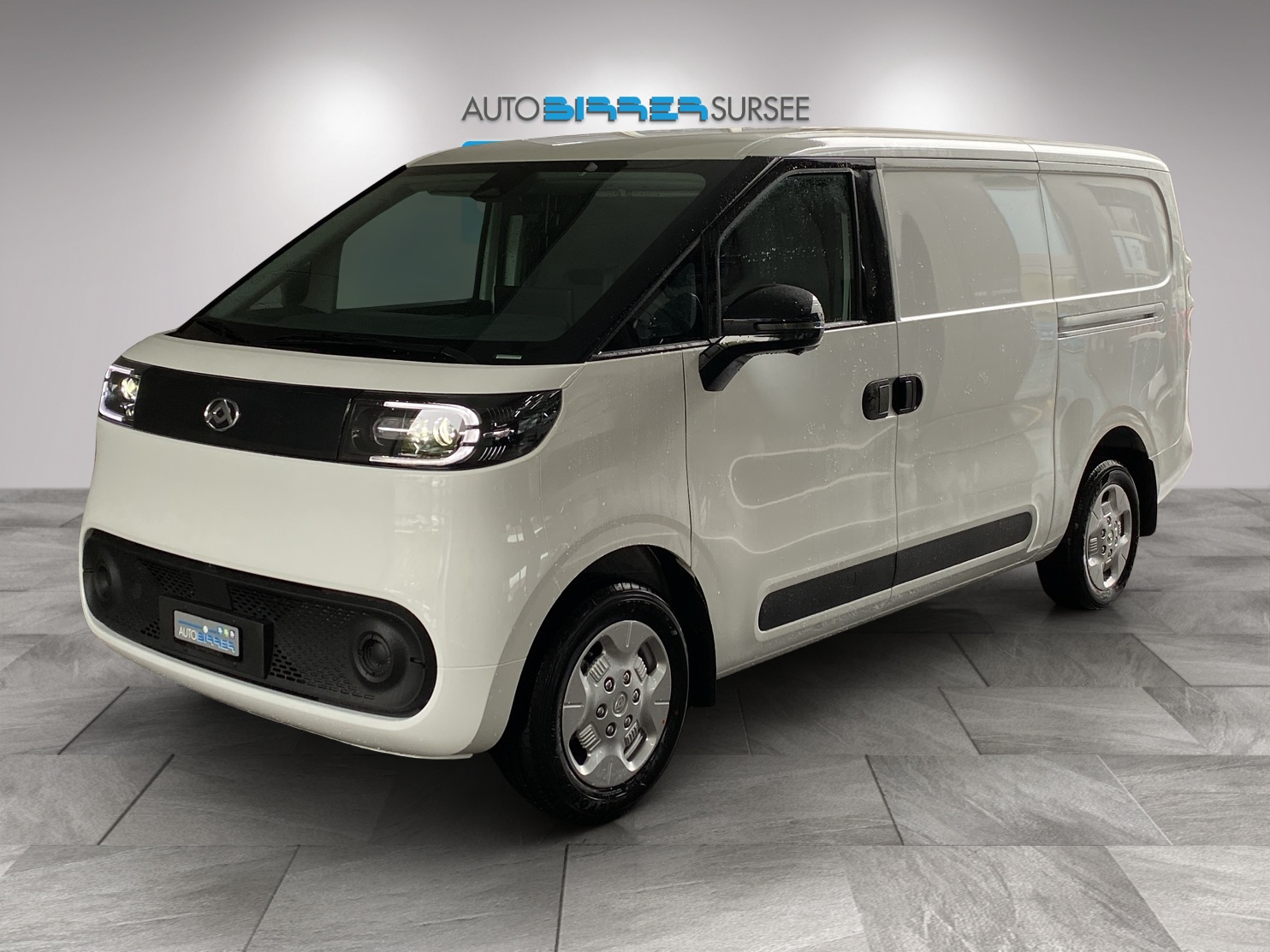 MAXUS eDeliver 5 Kaw. E-Motor 64kWh-image-0