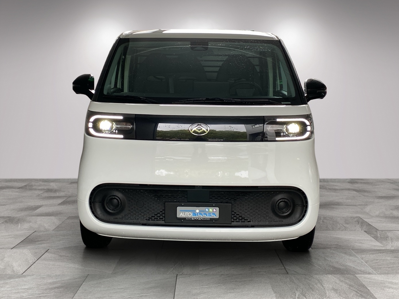 MAXUS eDeliver 5 Kaw. E-Motor 64kWh-image-1