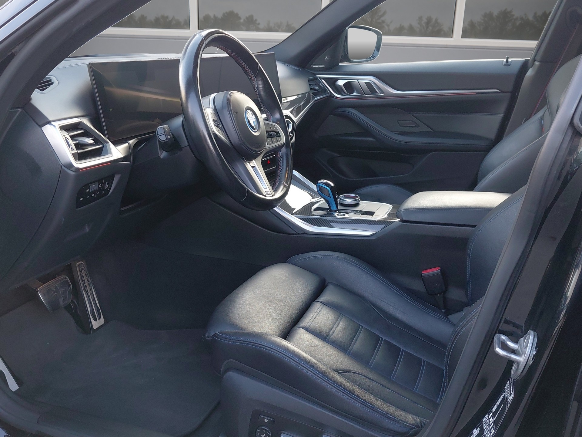 BMW i4 M50-image-9