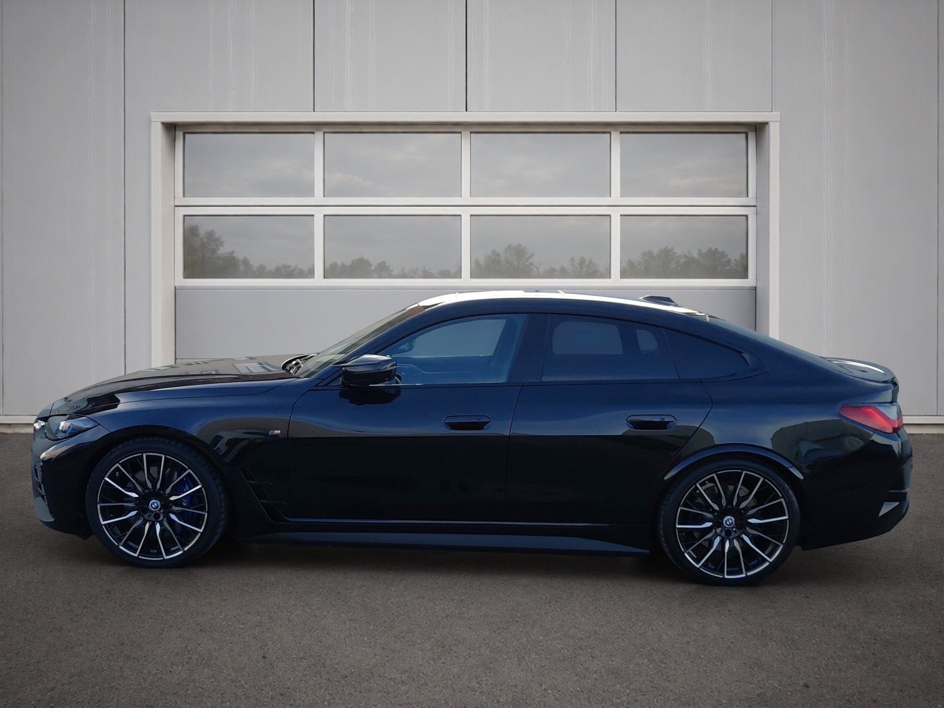 BMW i4 M50-image-3