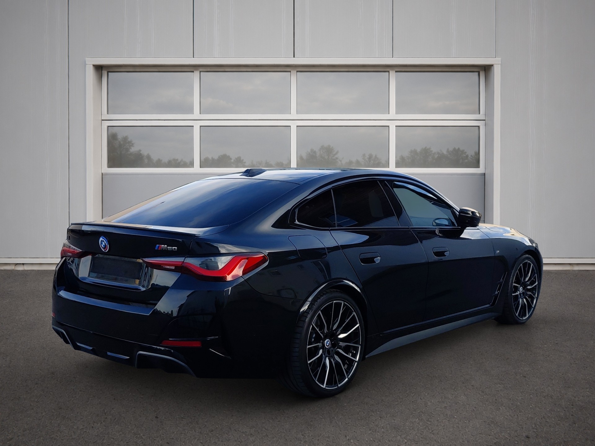 BMW i4 M50-image-6