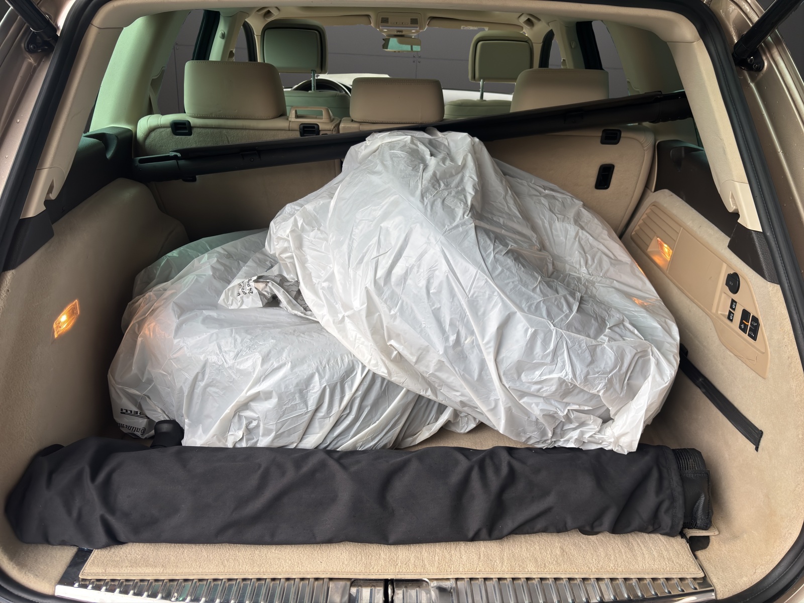 VW Touareg 3.0 TDI BlueMotion Technology Tiptronic-image-13