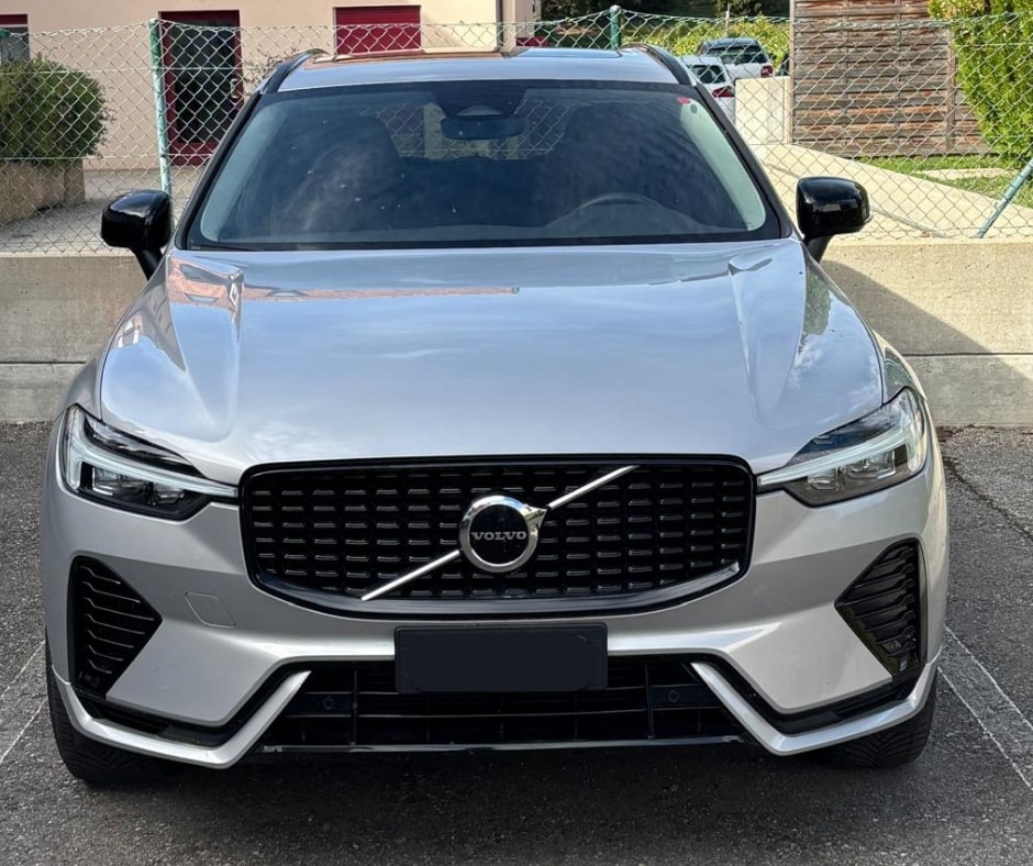 VOLVO 2.0 T6 TE R-Design eAWD-image-0