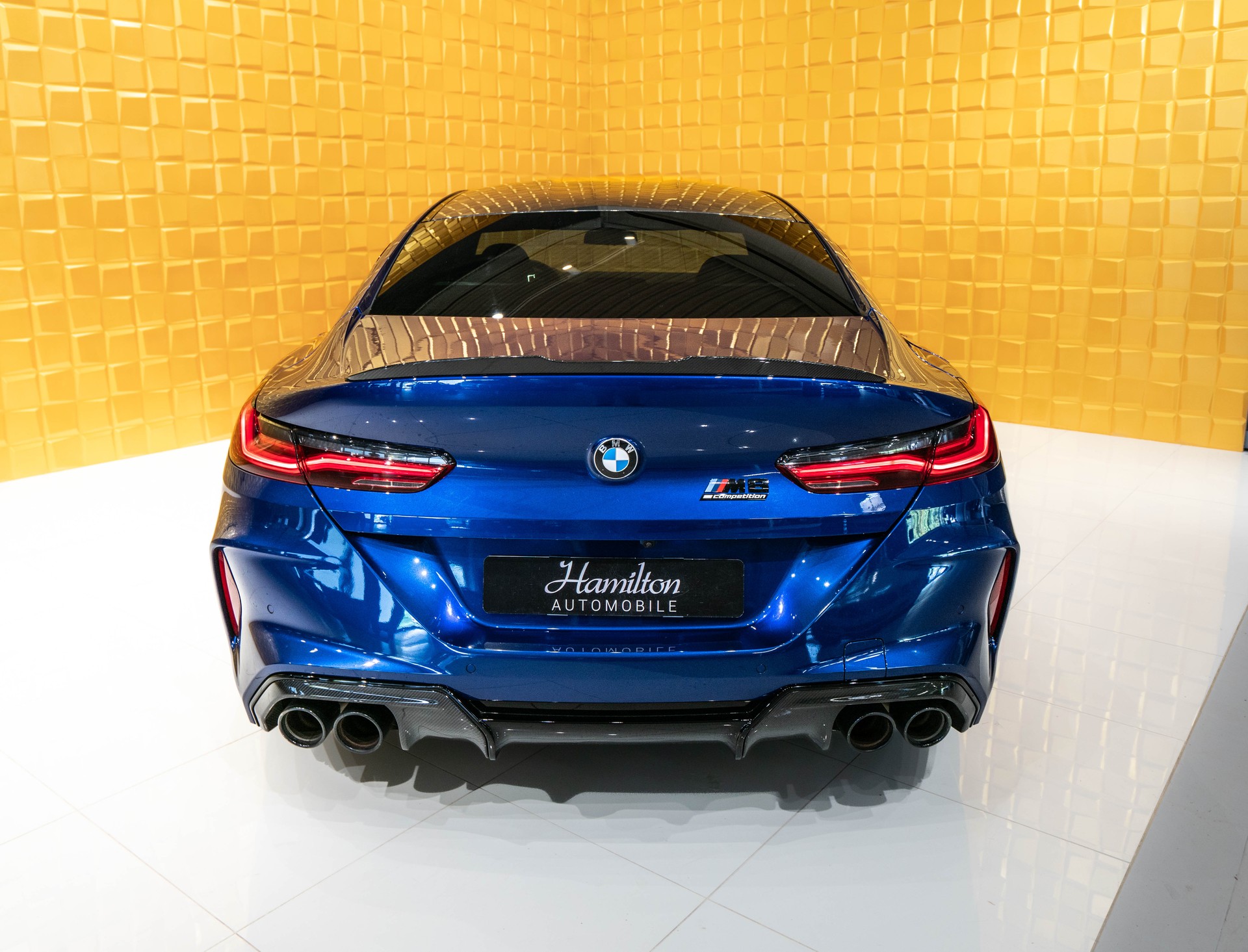 BMW M8 xDrive M Competition Steptronic-image-8