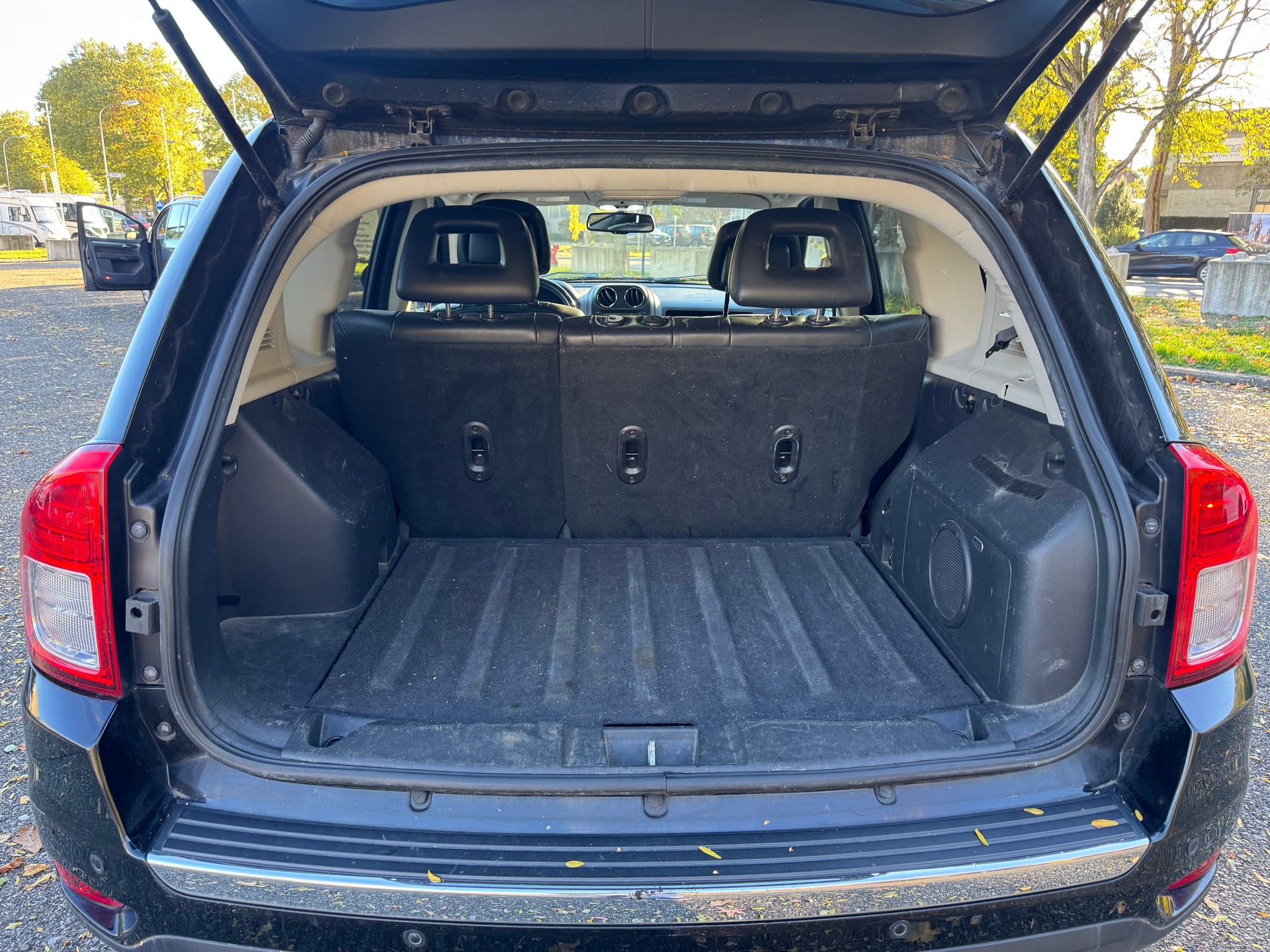 JEEP Compass 2.4 Limited CVT-image-3