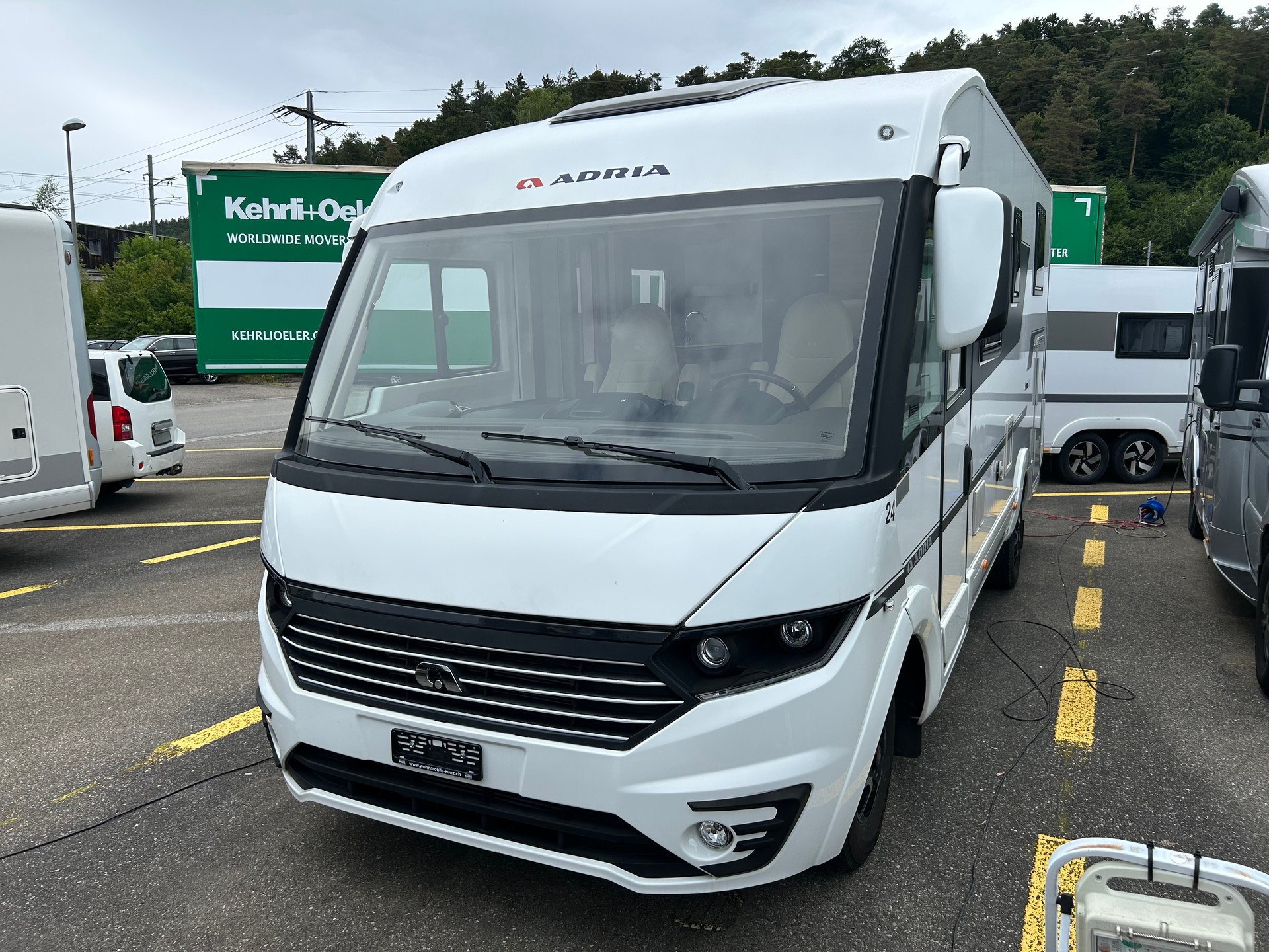 ADRIA SONIC Axess I 600 SL-showroom-element-2