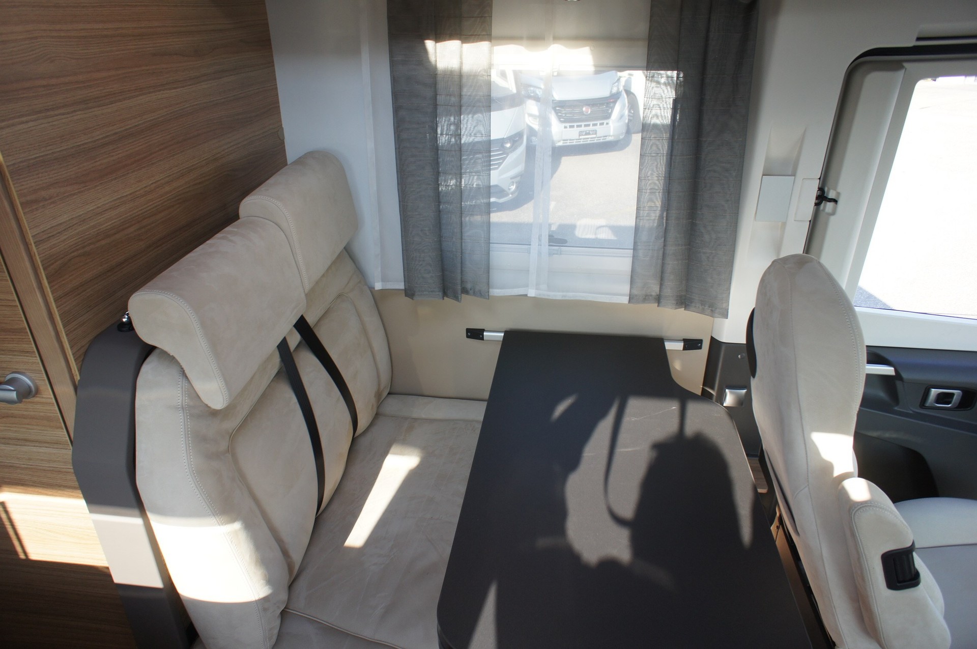 ADRIA SONIC Axess I 600 SL-image-4