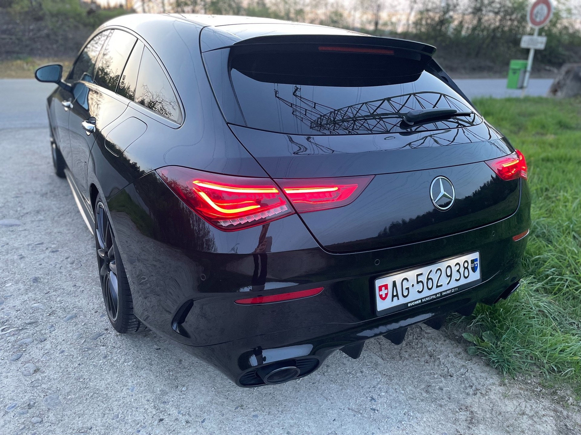 MERCEDES-BENZ CLA Shooting Brake 35 AMG 4Matic 7G-DCT-image-5