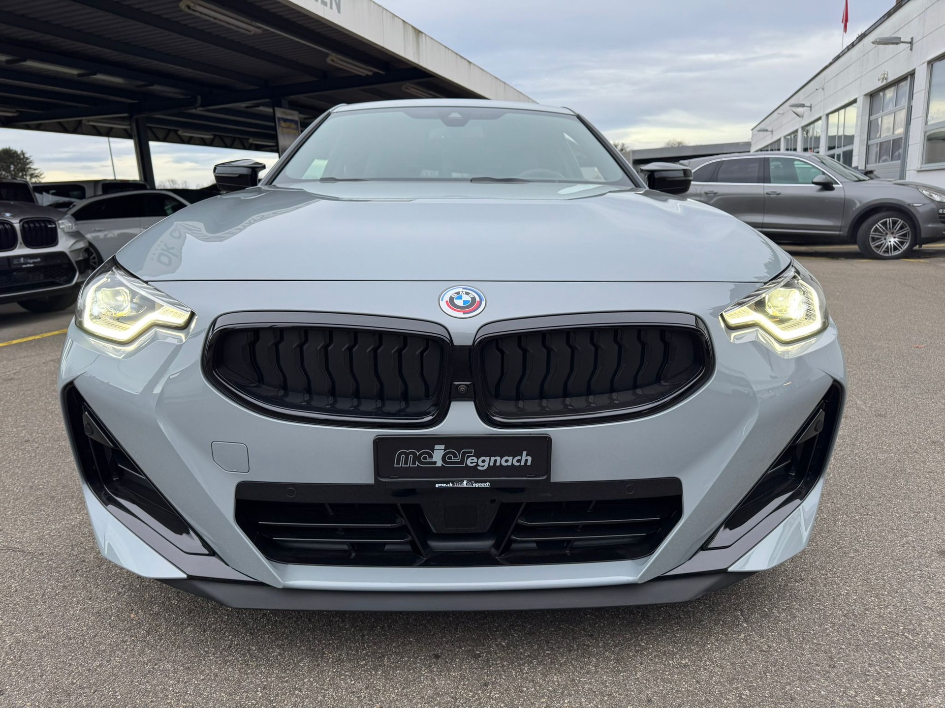 BMW M240i xDrive Steptronic-image-2