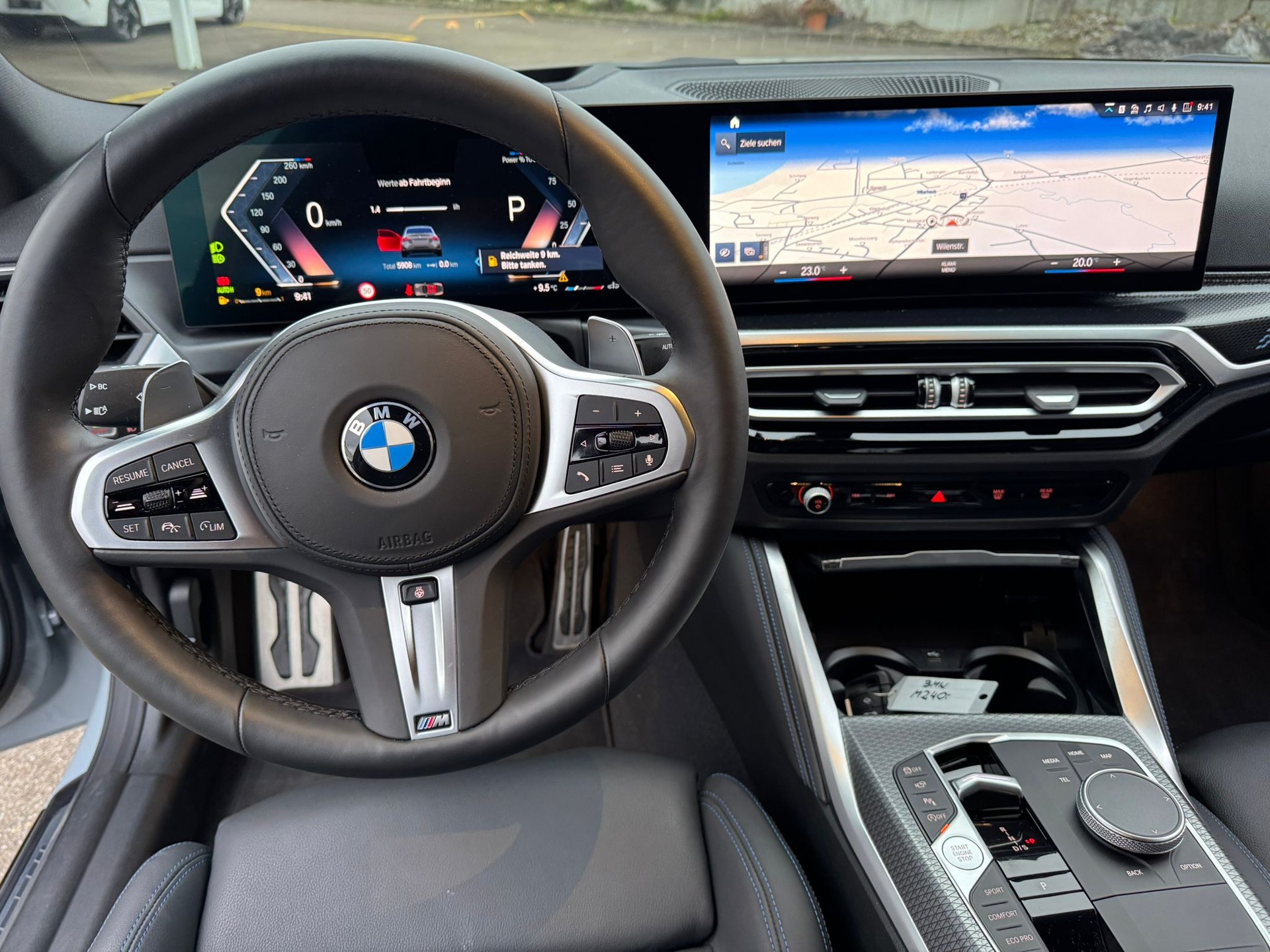 BMW M240i xDrive Steptronic-image-13