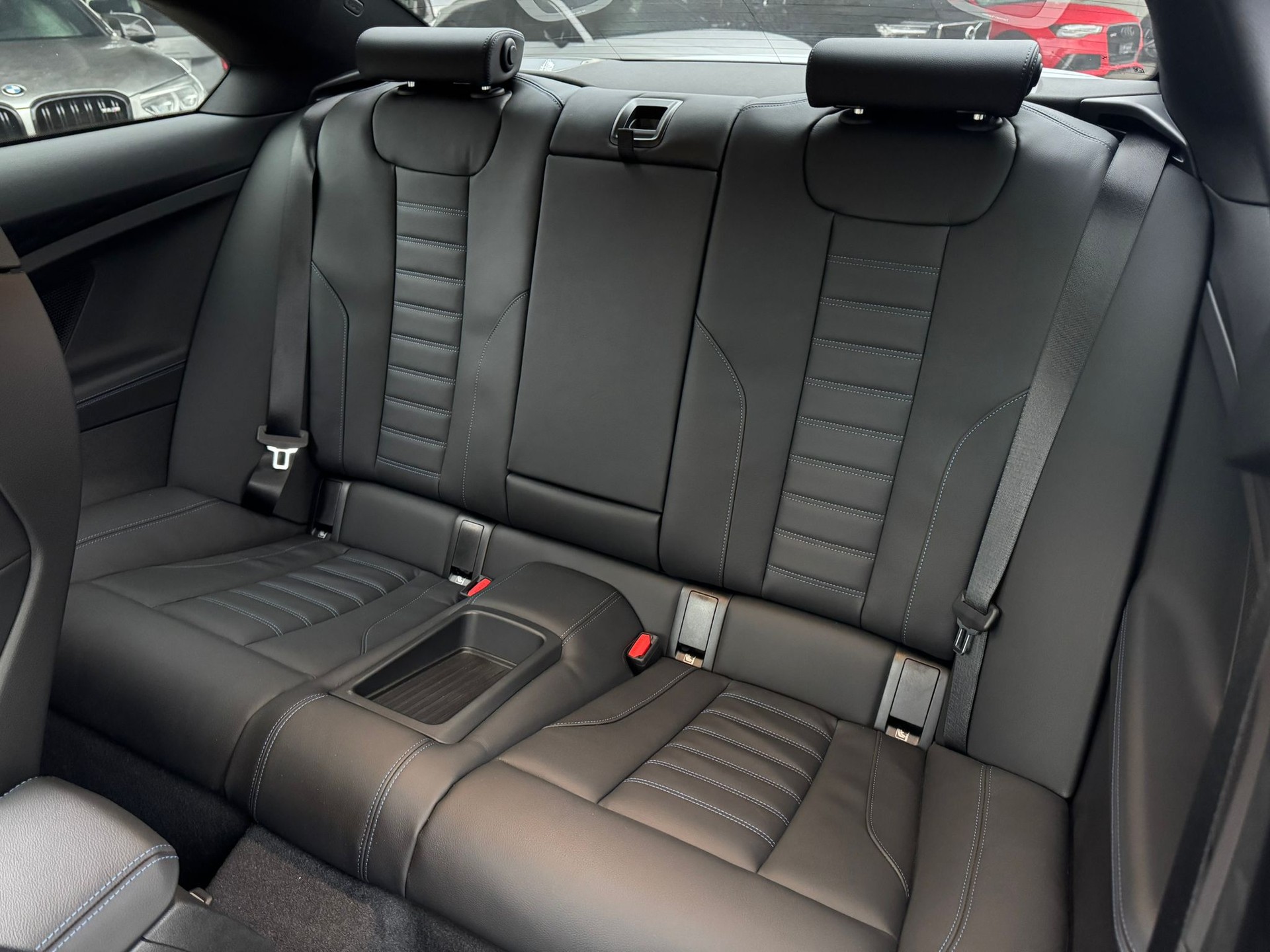 BMW M240i xDrive Steptronic-image-9