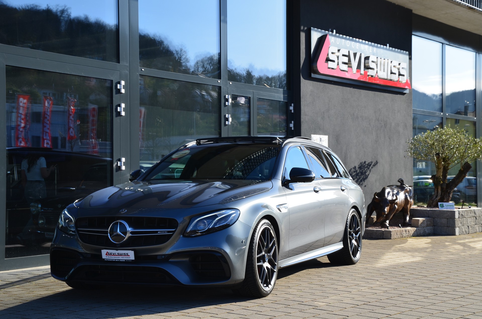 MERCEDES-BENZ E 63 AMG S 4 Matic 9G-Tronic 612 PS*Top Ausstattung*Frisch ab MFK,1 Jahr oder 20'000km Garantie*-image-4