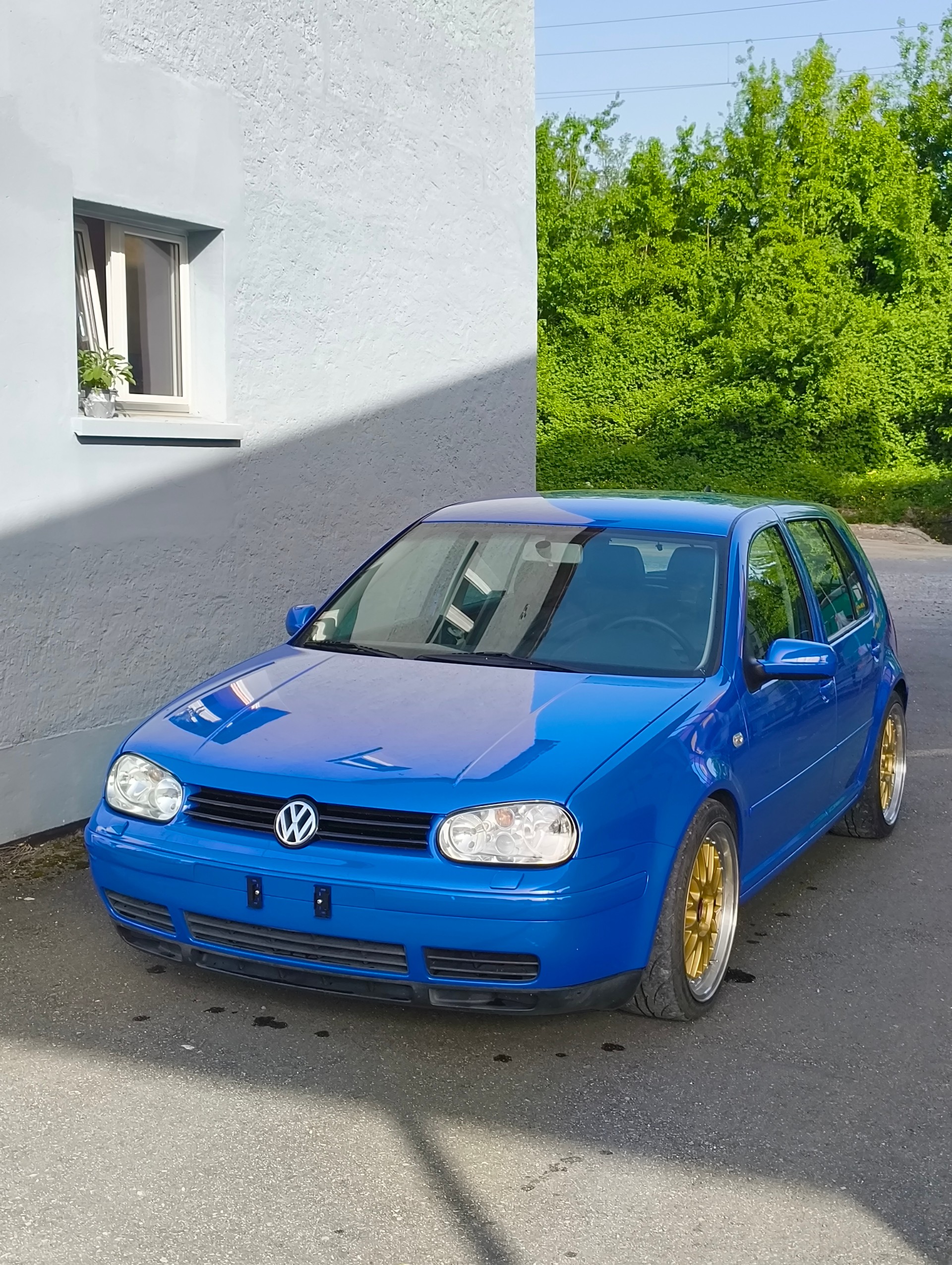 VW Golf 1.8 T GTI-image-1