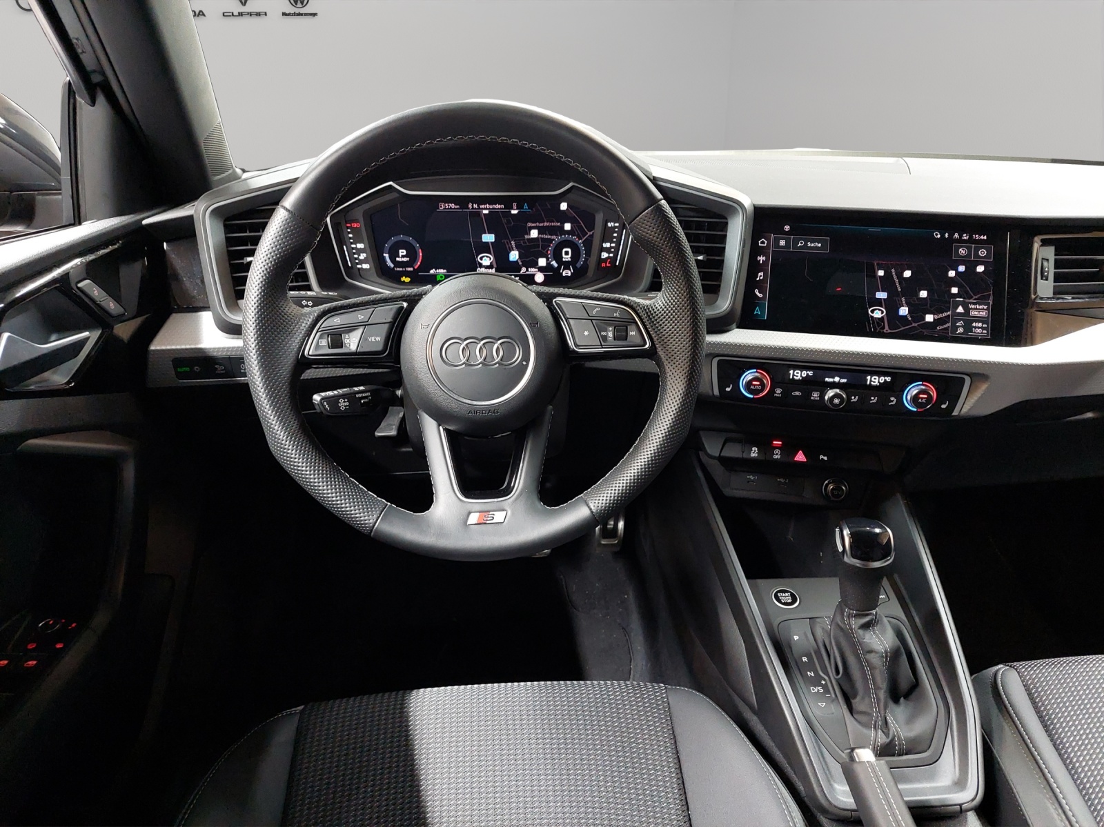 AUDI A1 Sportback 35 TFSI S-tronic-image-6