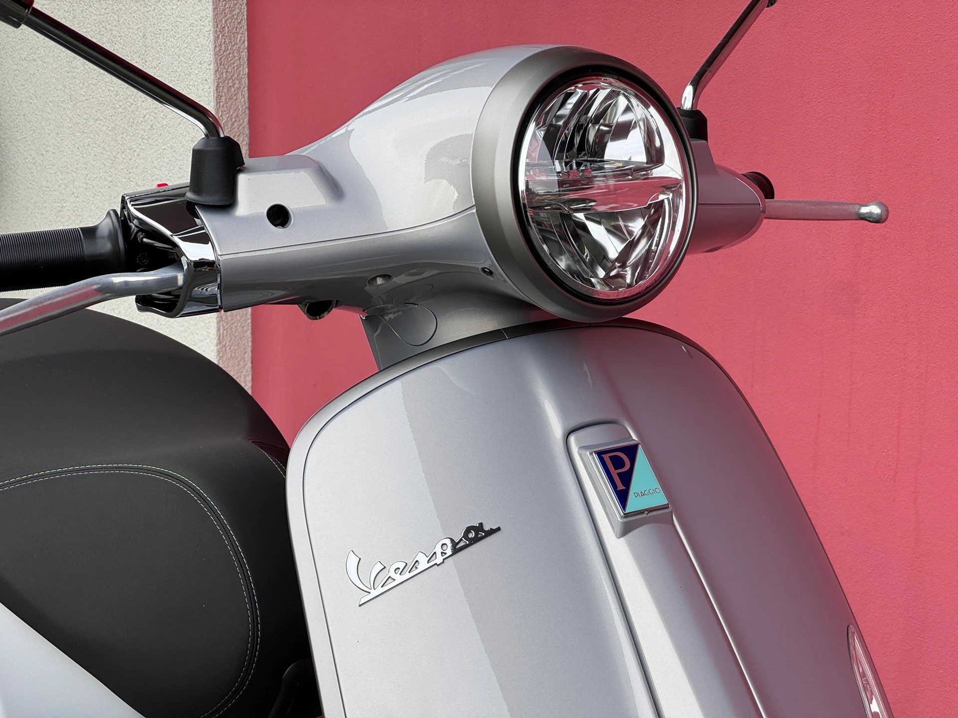 PIAGGIO Vespa 125 Primavera Tech ABS-image-11